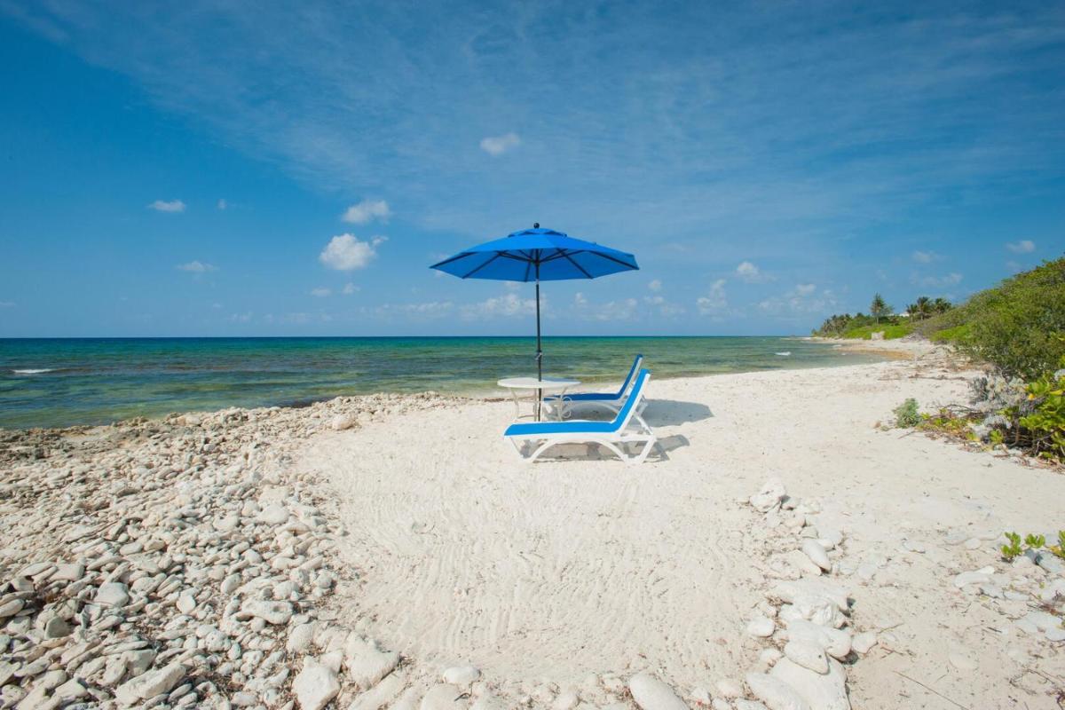 Christmas Palms by Grand Cayman Villas & Condos
