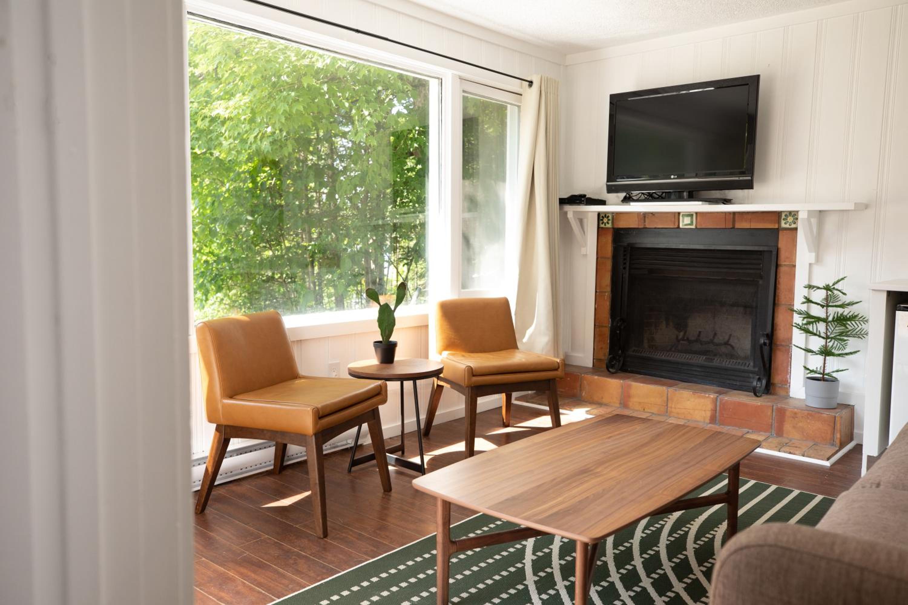 Bonnie View Inn