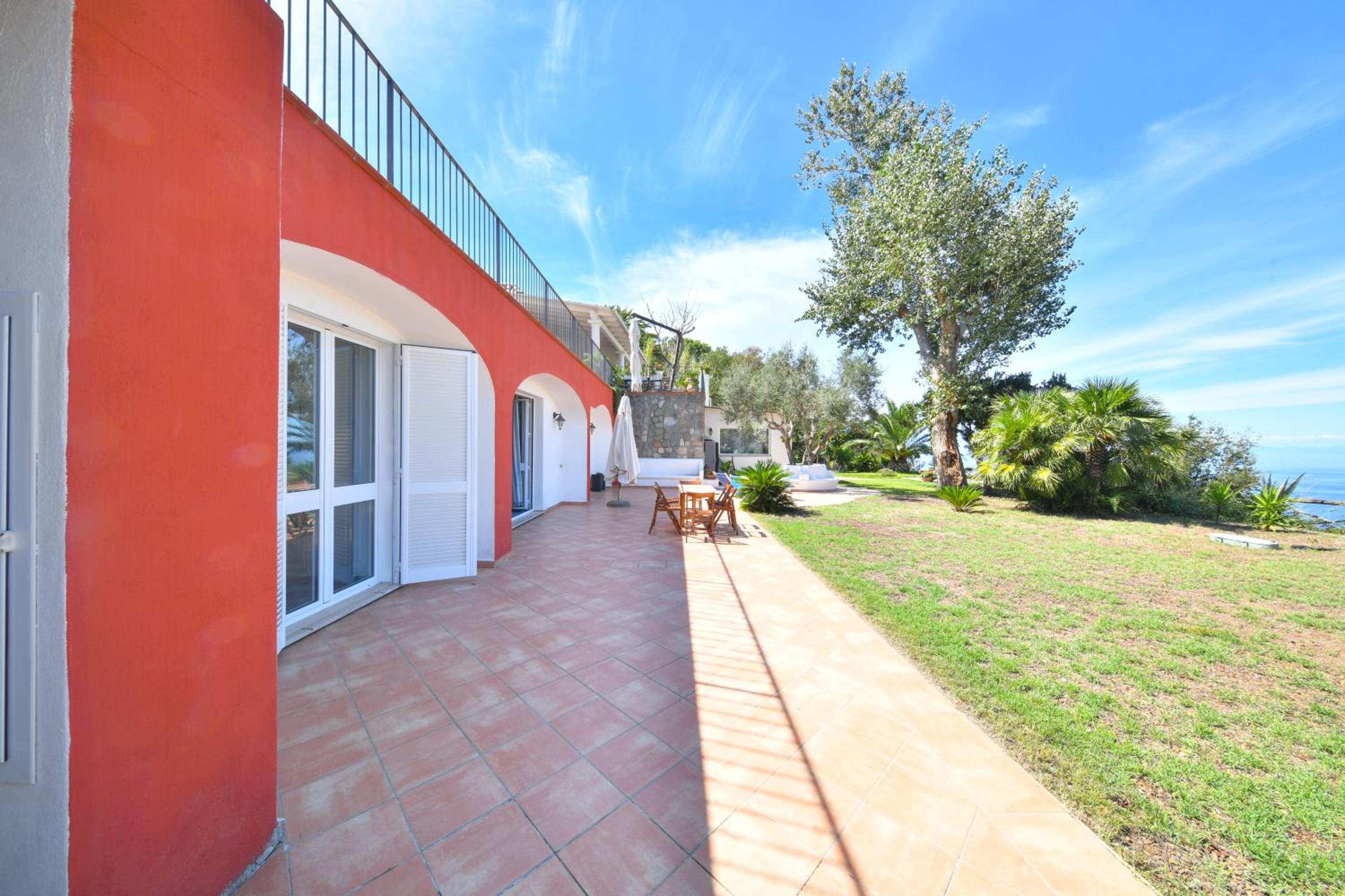 Charming panoramic villa paradise view view 2