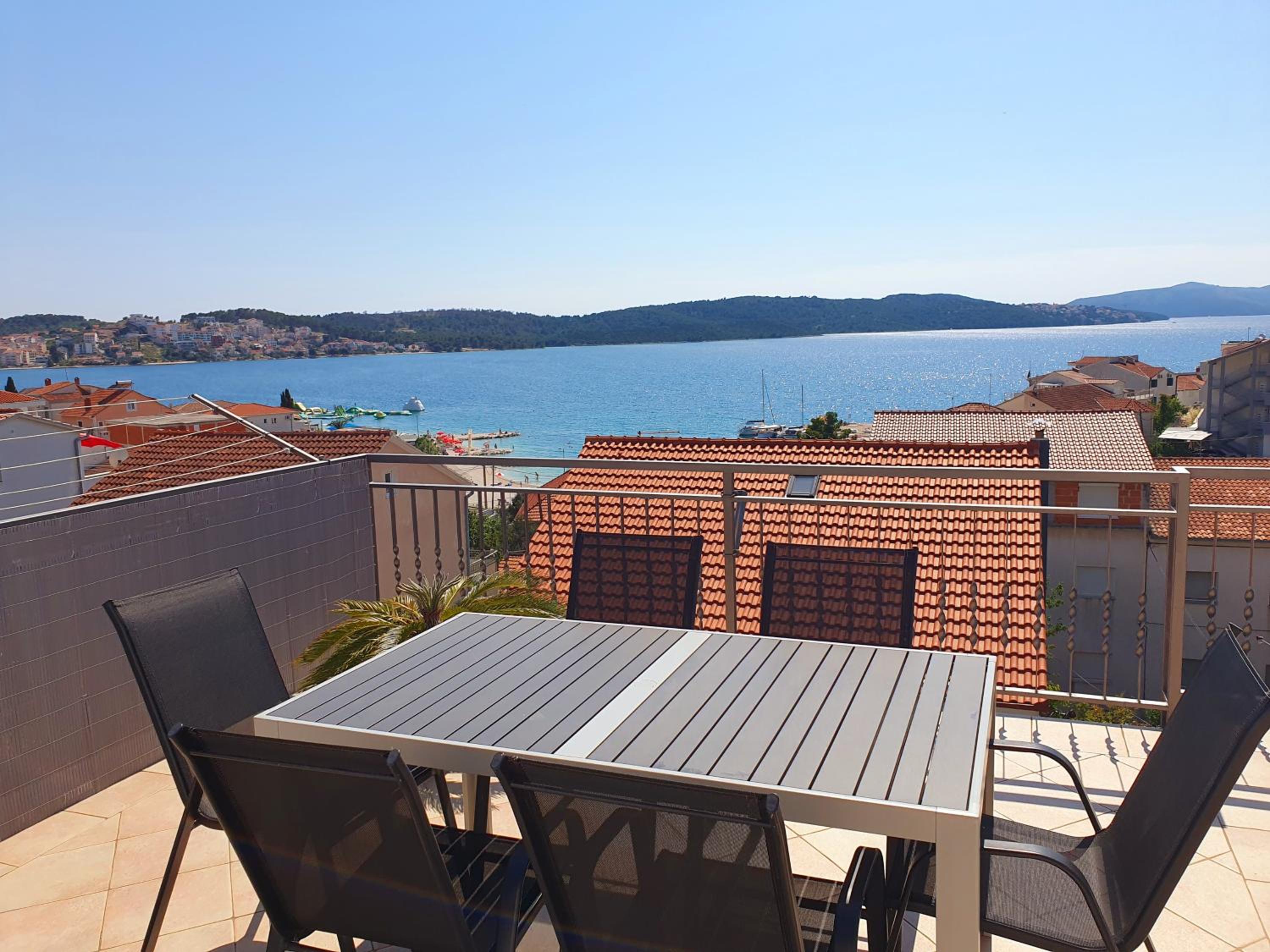 Apartments Krizanac