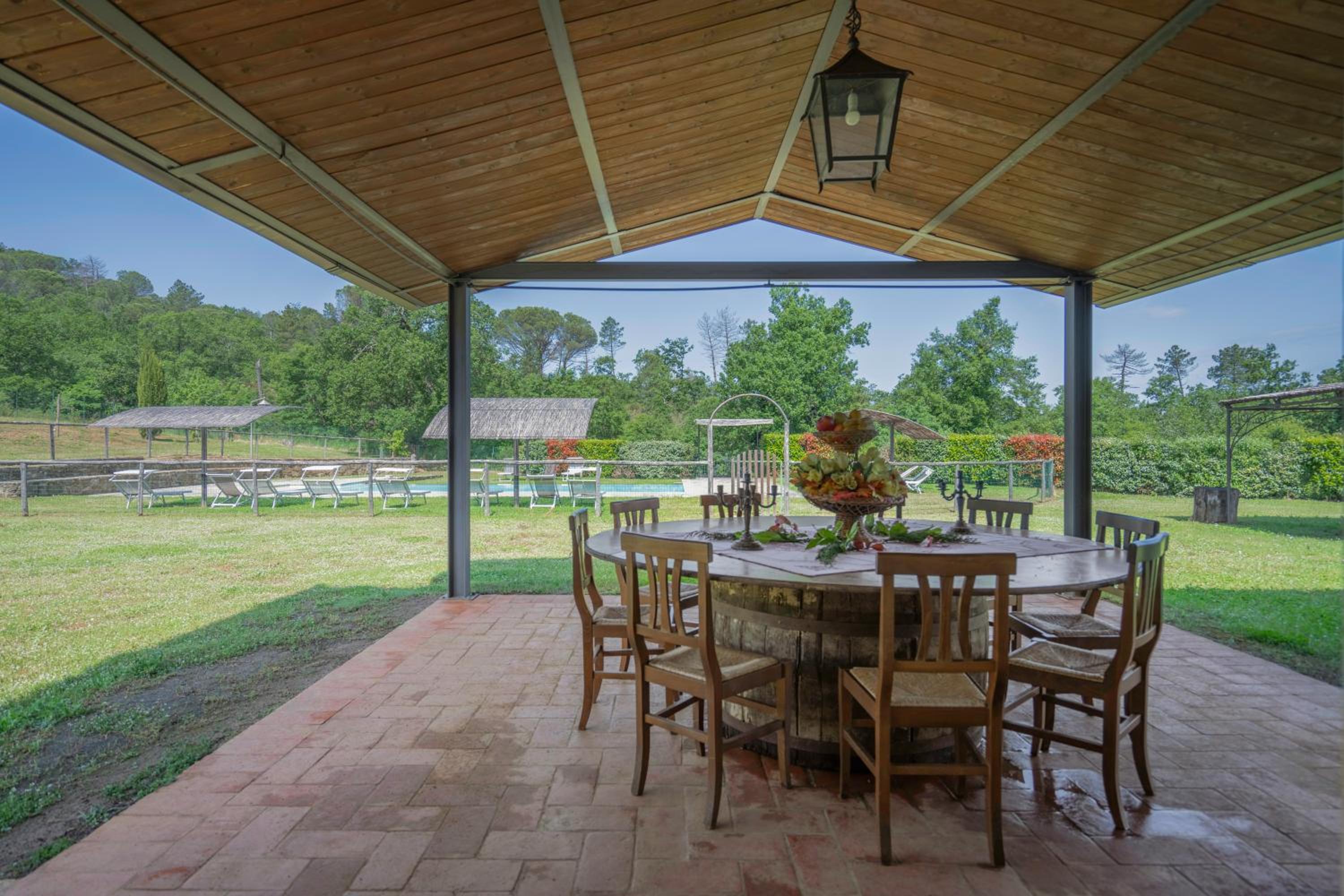 Leopolda in Selvarella pool and Wi-Fi view 3