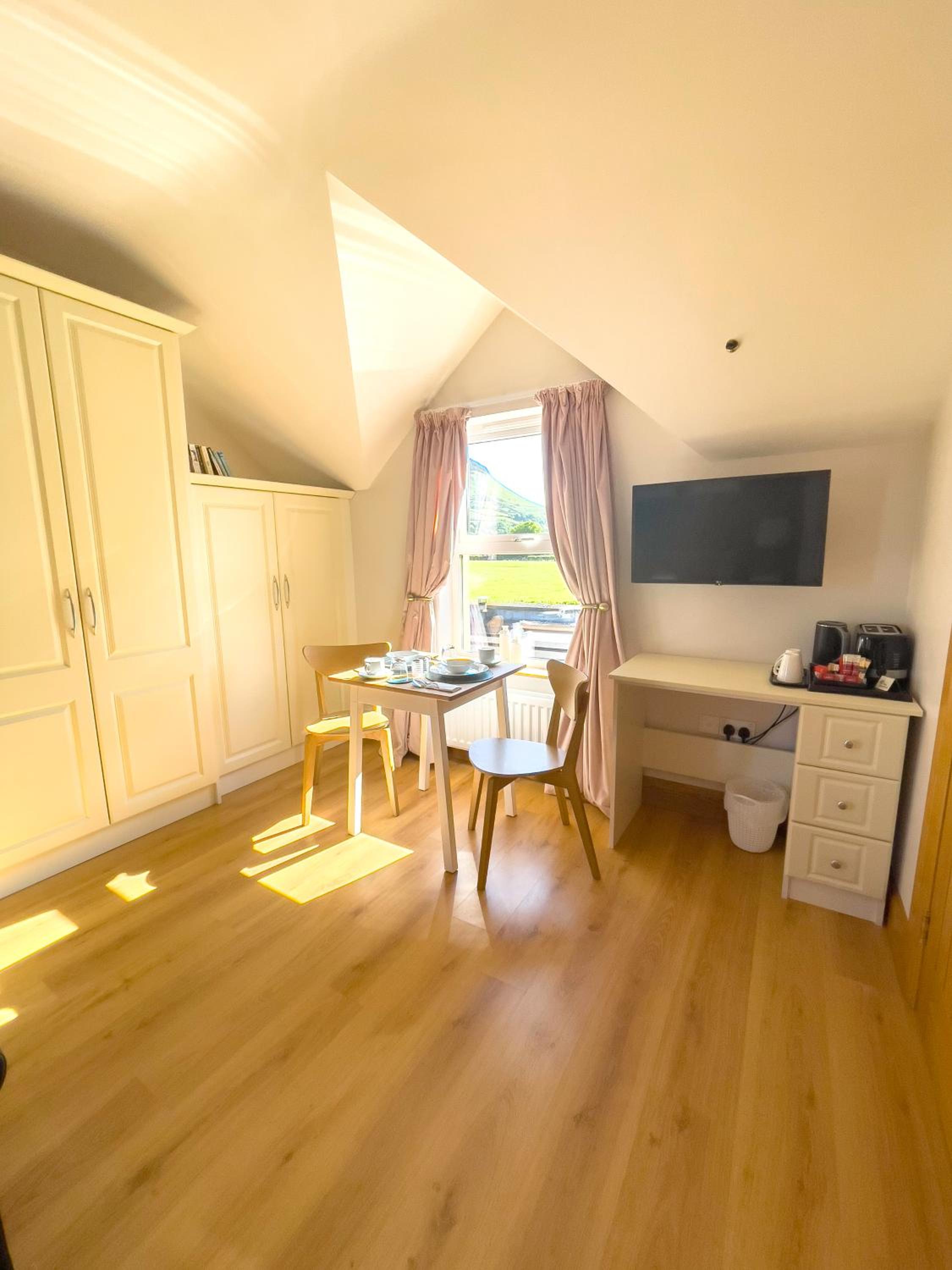 Mount Edwards Hill Guest Accommodation