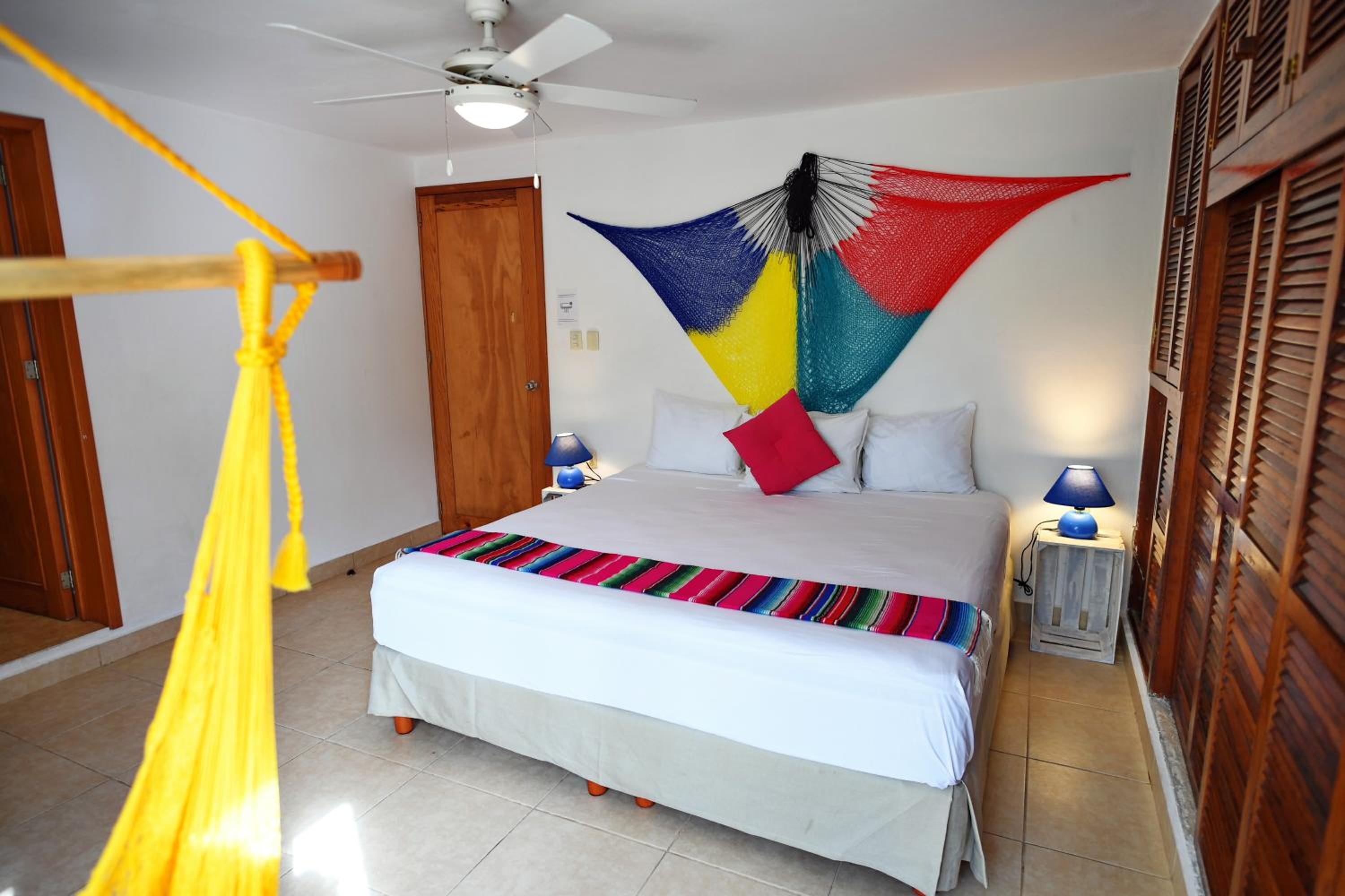 5 Bdr-ensuite Bathrooms-private Pool-golf-comfort