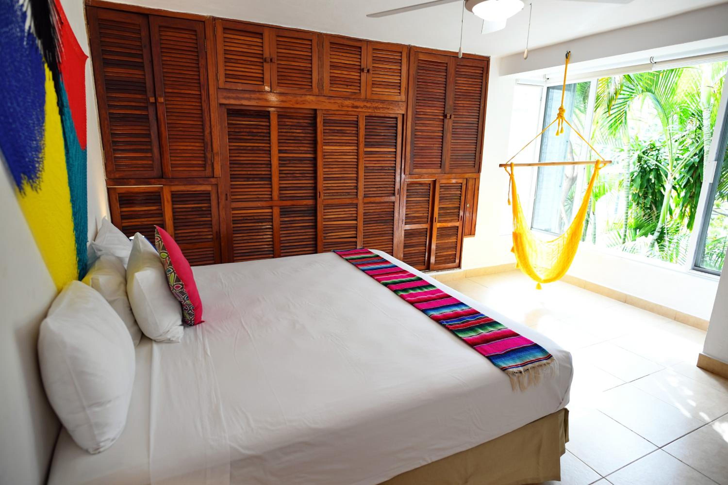 5 Bdr-ensuite Bathrooms-private Pool-golf-comfort