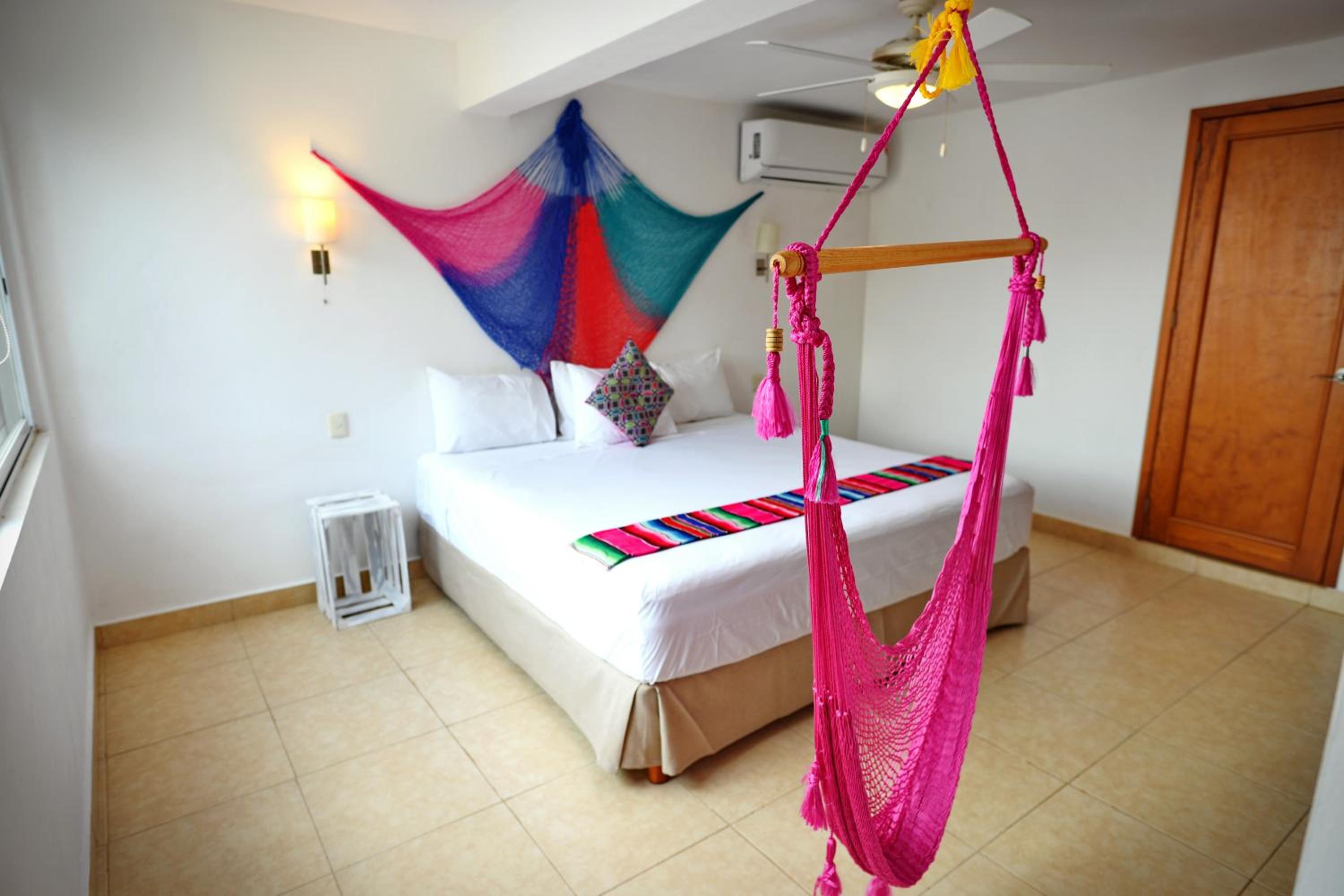 5 Bdr-ensuite Bathrooms-private Pool-golf-comfort