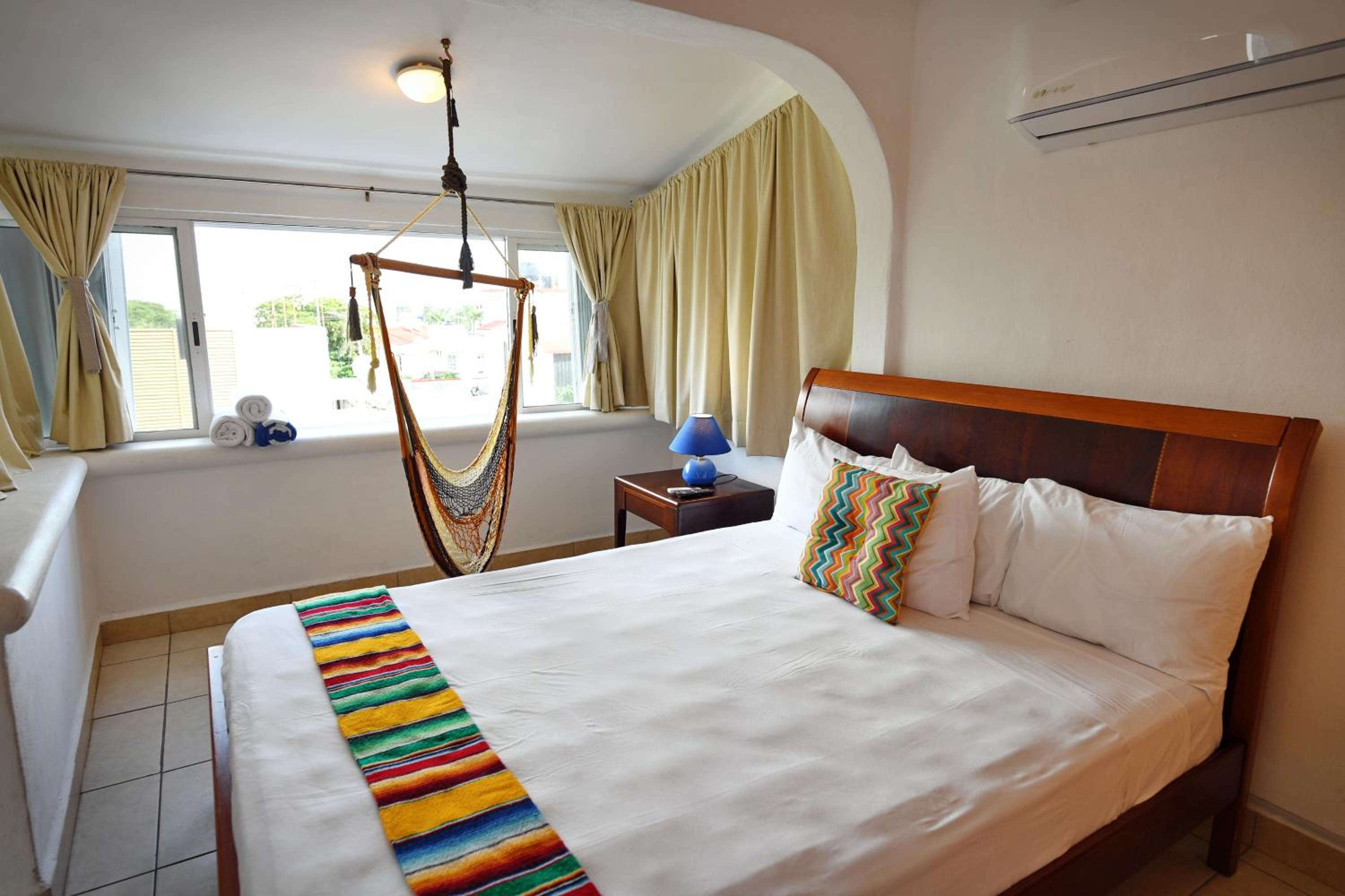 5 Bdr-ensuite Bathrooms-private Pool-golf-comfort