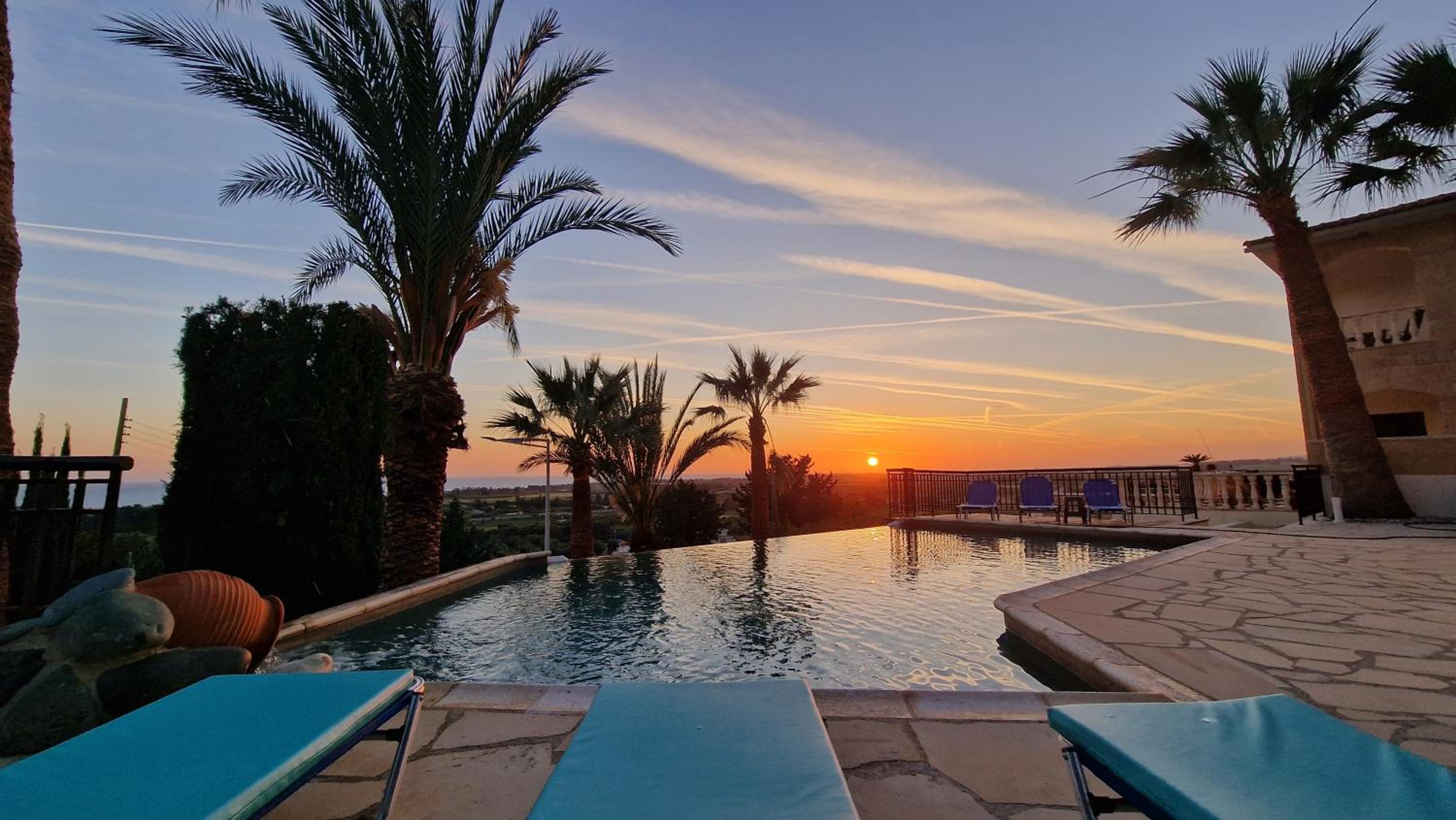 Host & Stay - Sunset Villa