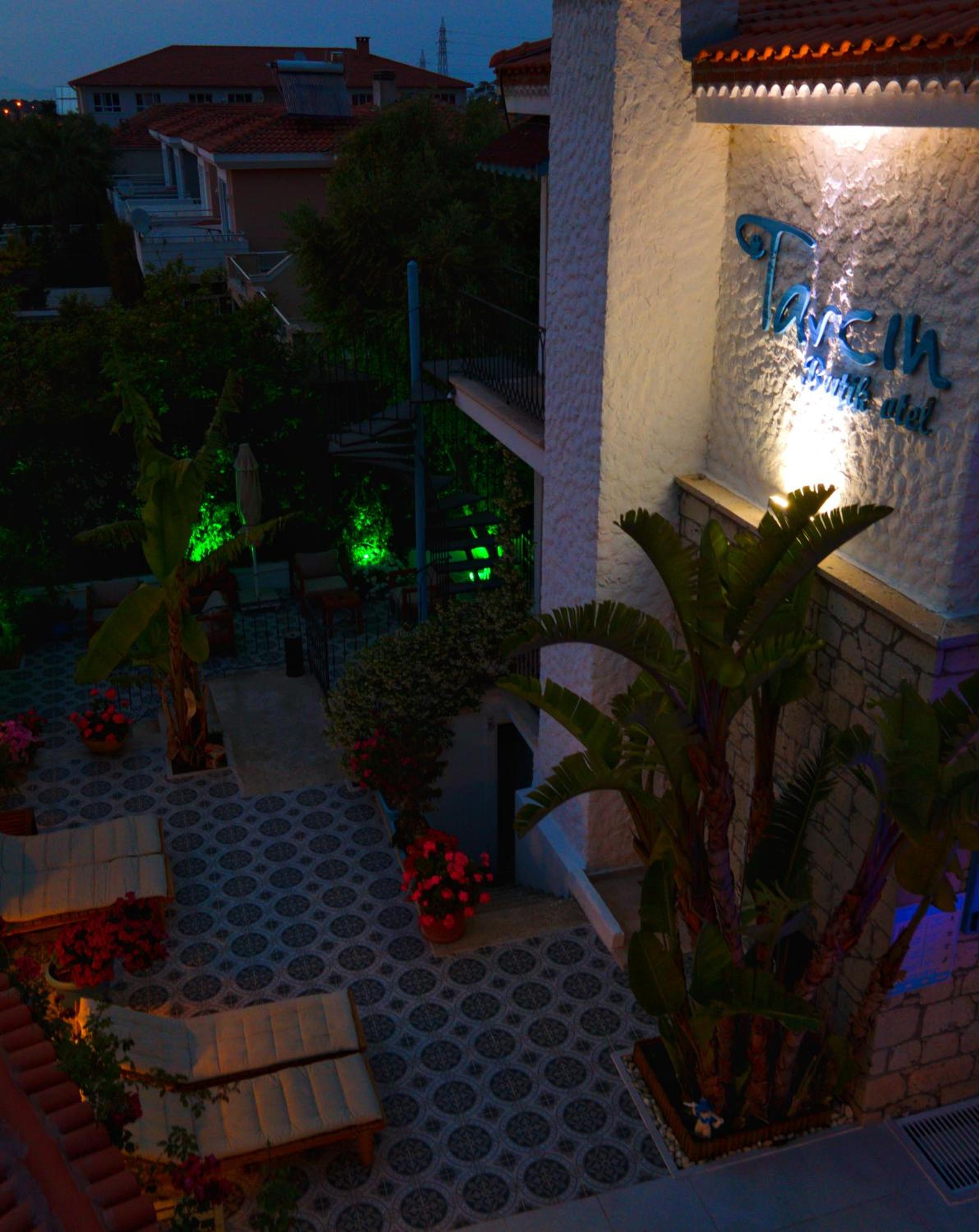 Tarçın Alaçatı Otel