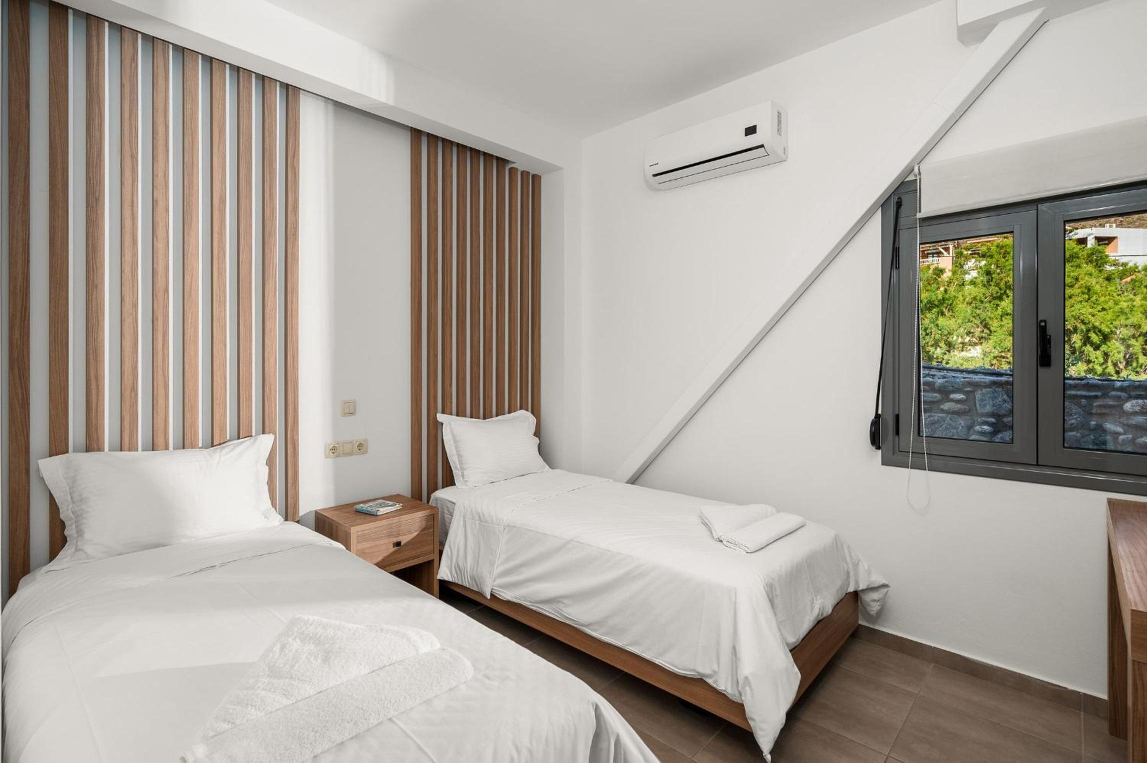 Marina apartments