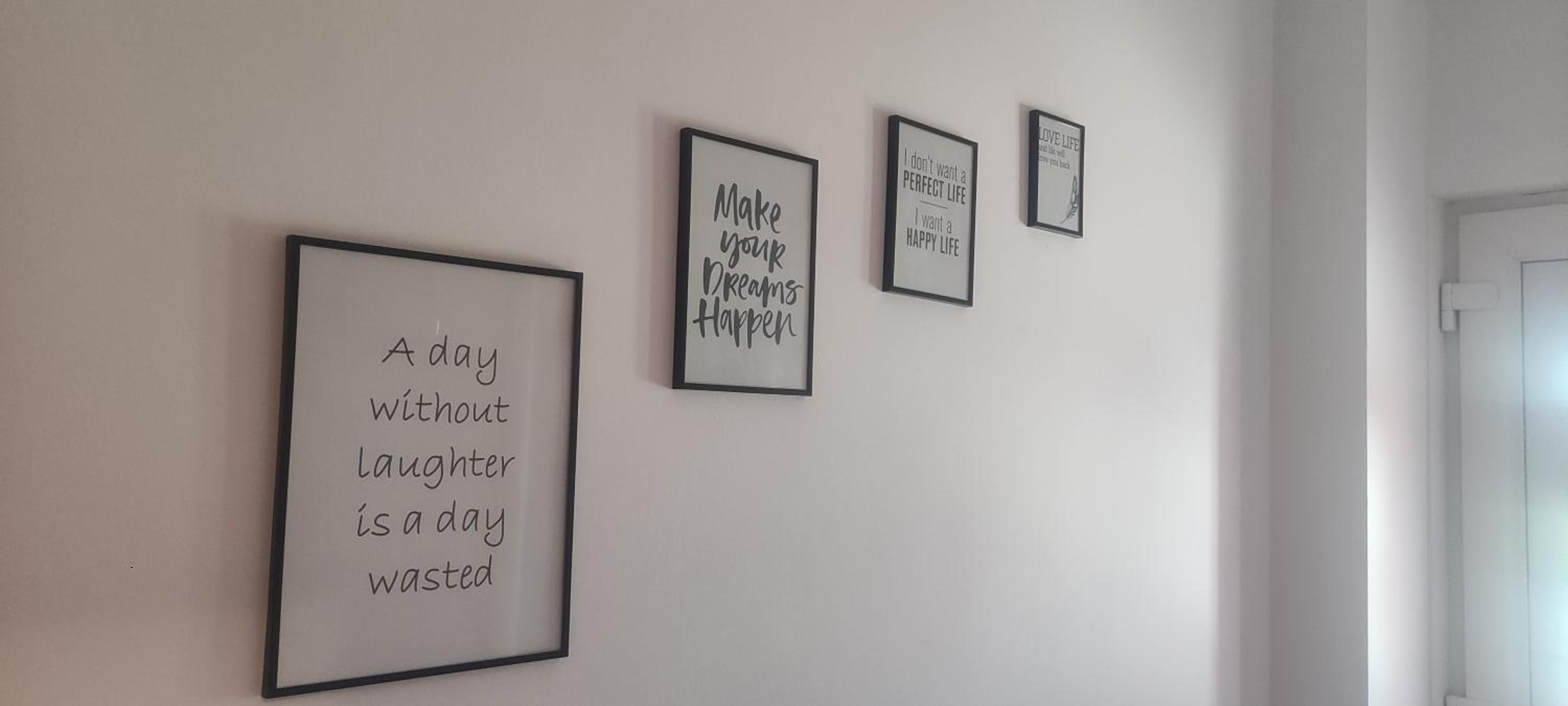 Tomena apartments