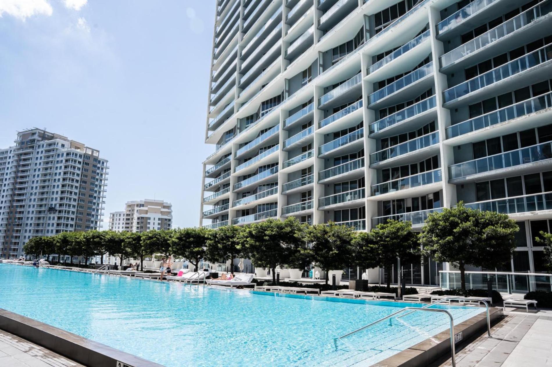 Icon Brickell Stay, Pool, Spa, Views, Restaurants