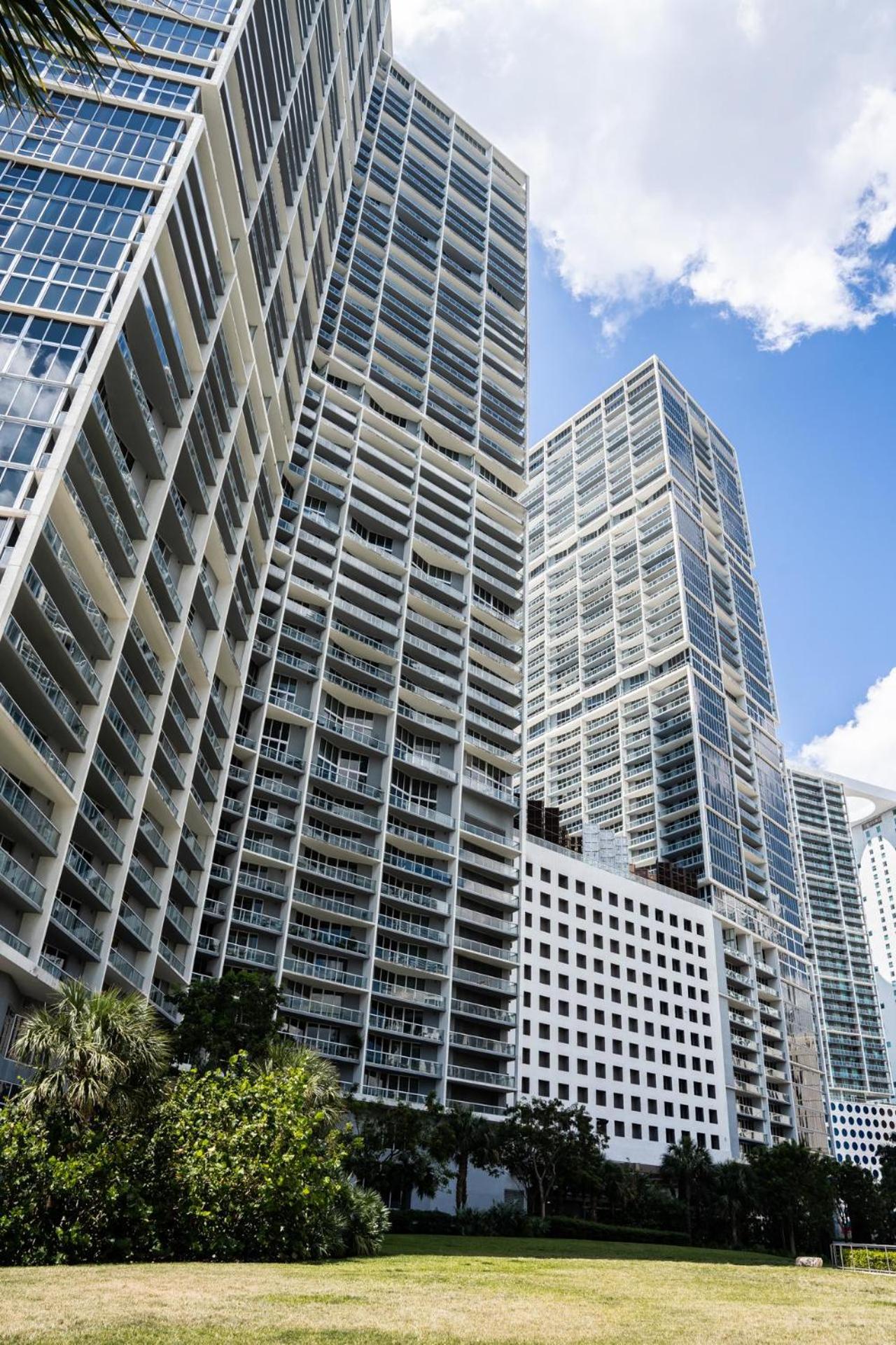 Icon Brickell Stay, Pool, Spa, Views, Restaurants