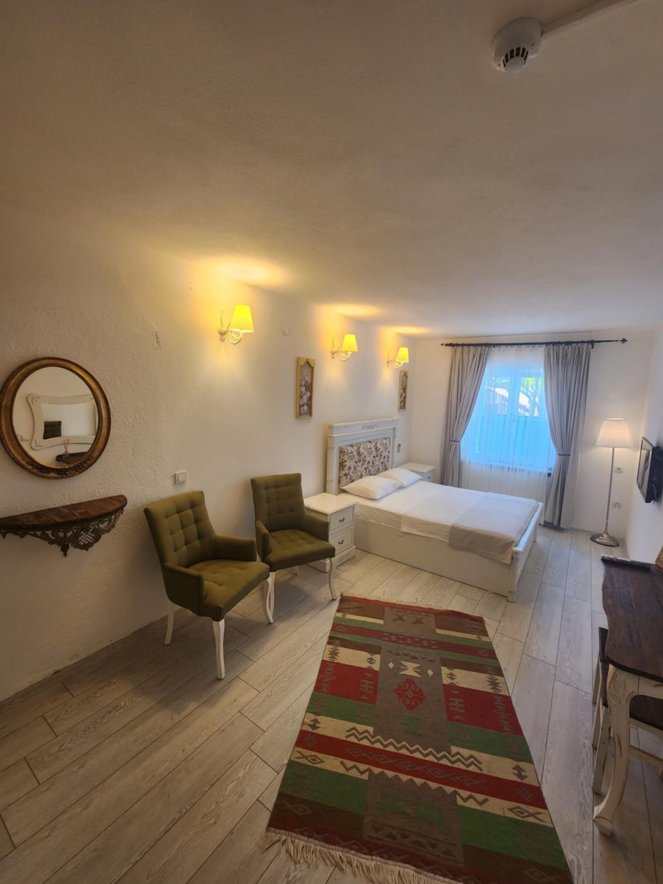 Tarçın Alaçatı Otel