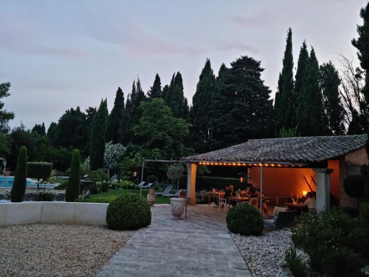 Le Clos des Cyprès Maison d'hôtes de charme & Diner Gourmet