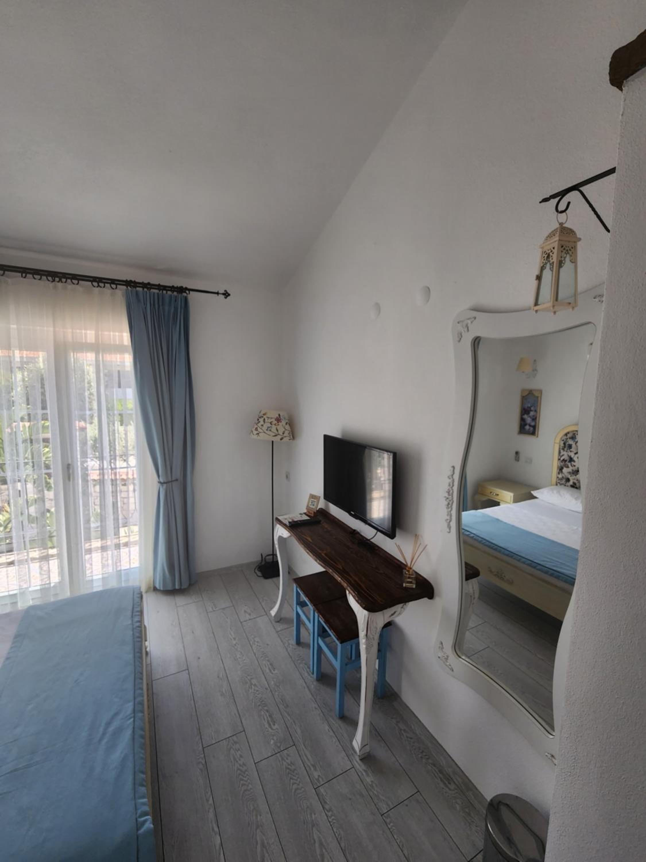 Tarçın Alaçatı Otel