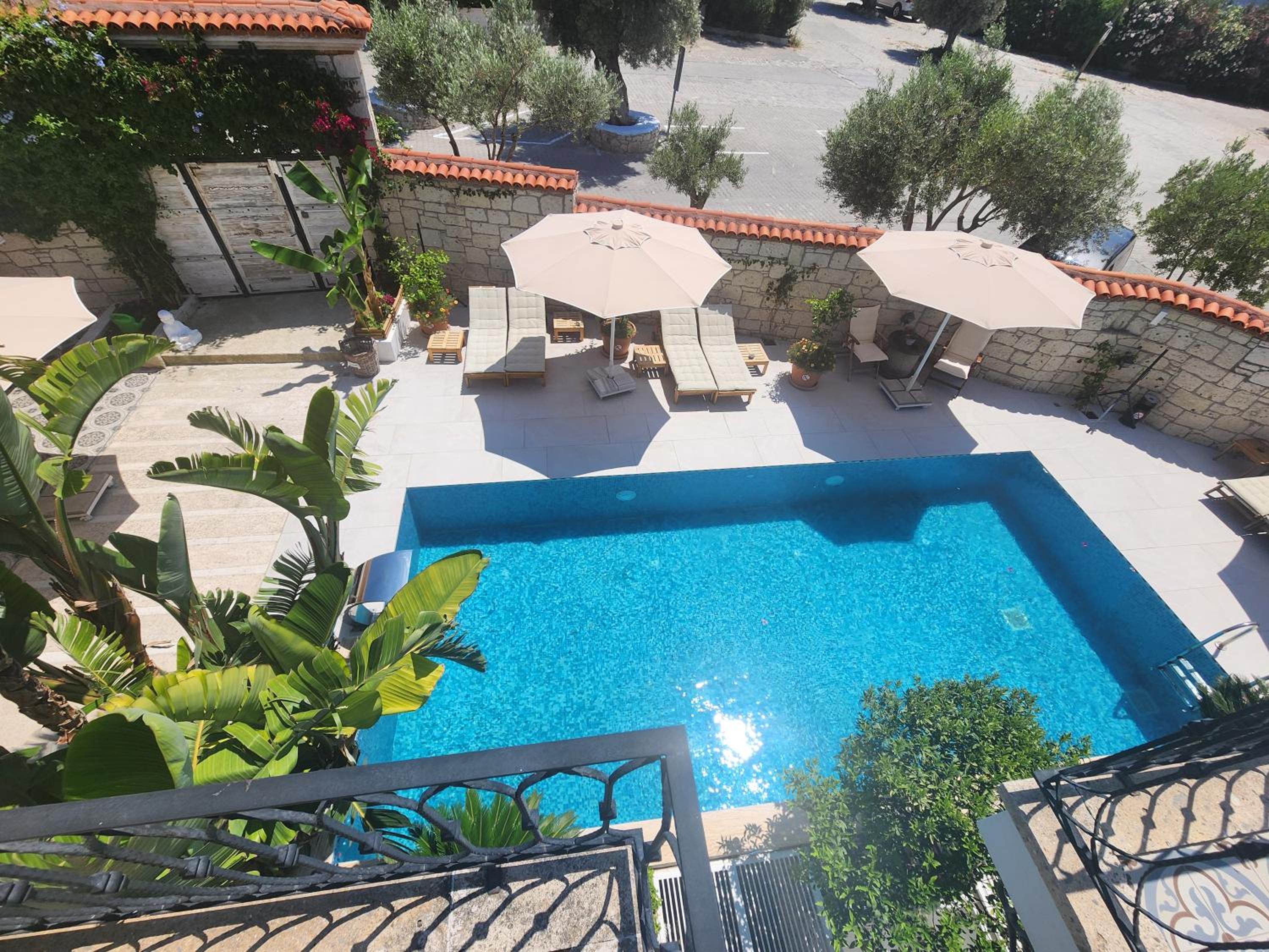 Tarçın Alaçatı Otel
