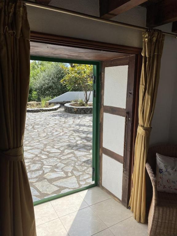 Spacious characterful villa with spectacular views in quiet rural setting.