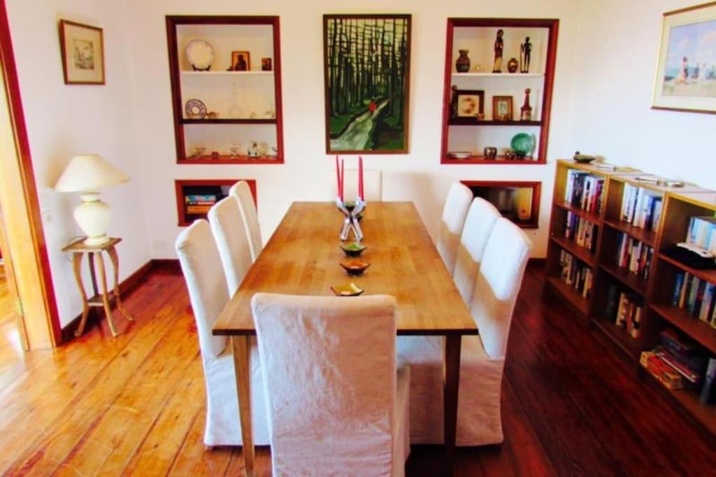 Spacious characterful villa with spectacular views in quiet rural setting.