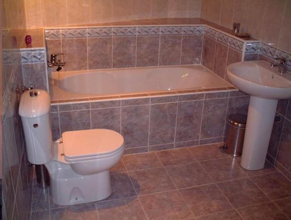 Spacious characterful villa with spectacular views in quiet rural setting.