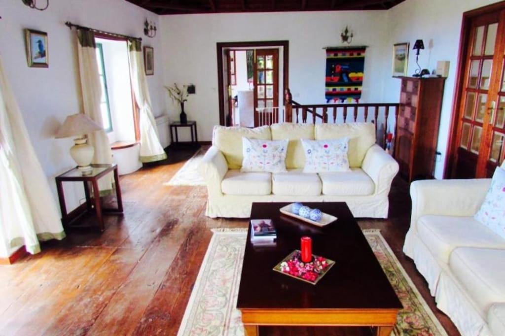 Spacious characterful villa with spectacular views in quiet rural setting.