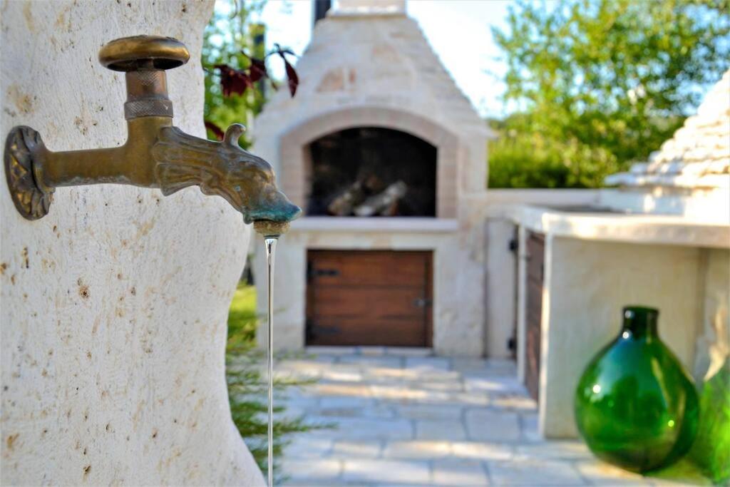 VERDEACQUA HOUSE