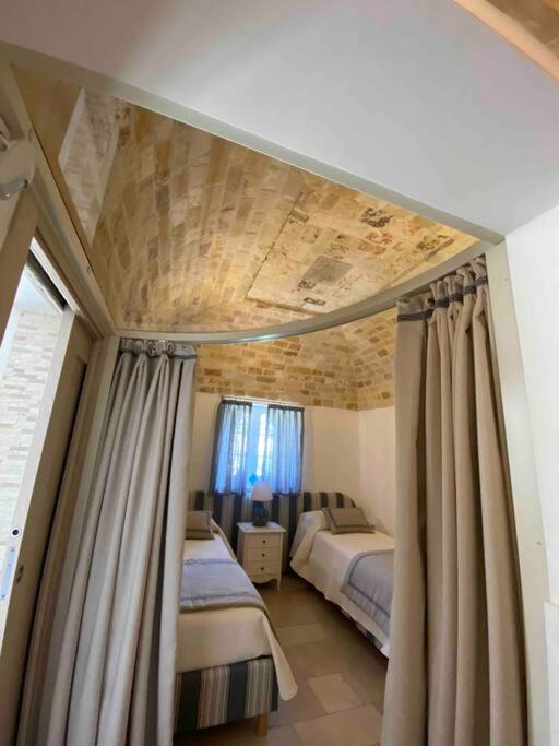 VERDEACQUA HOUSE
