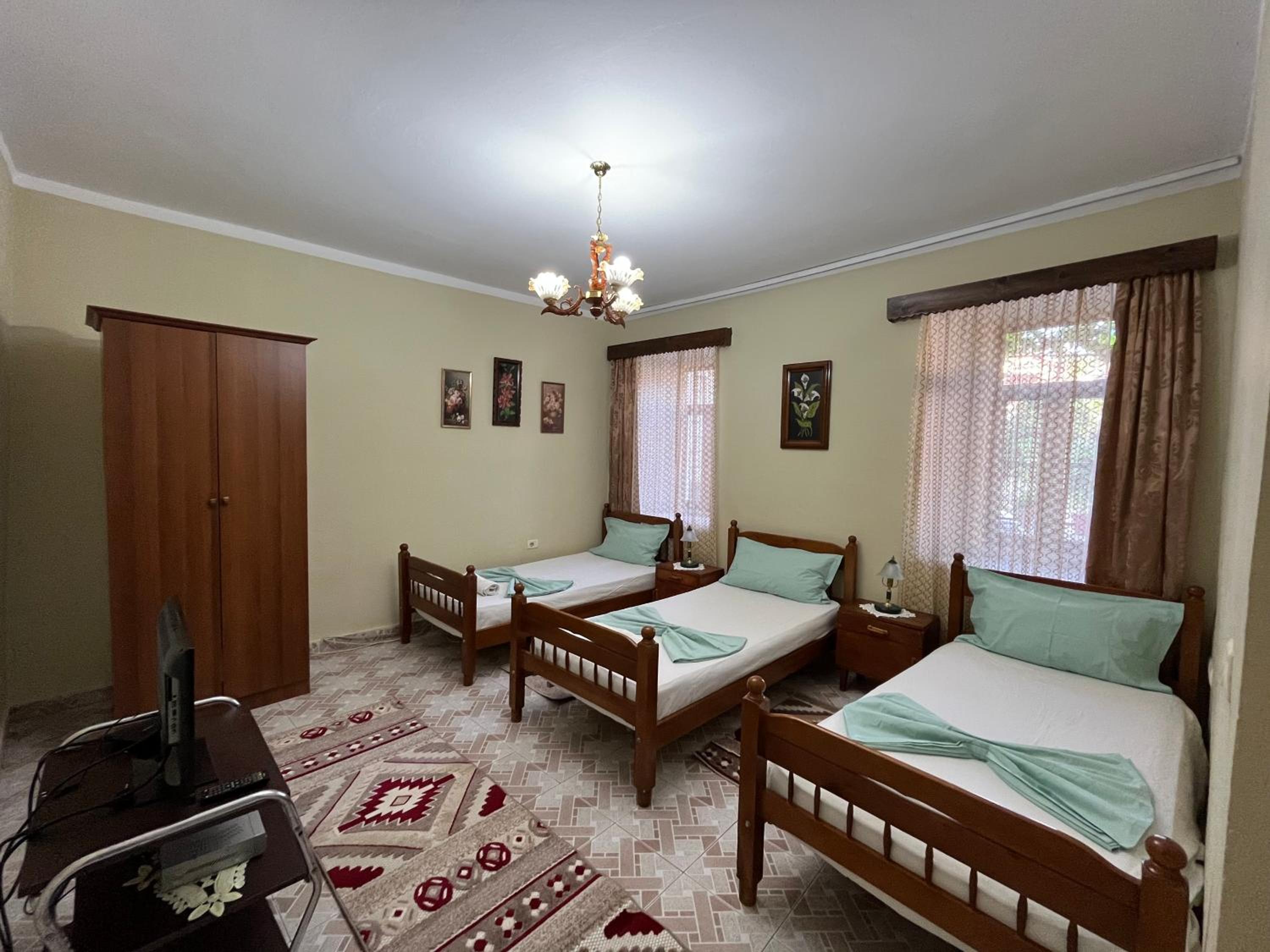 Guest House Adi Doga
