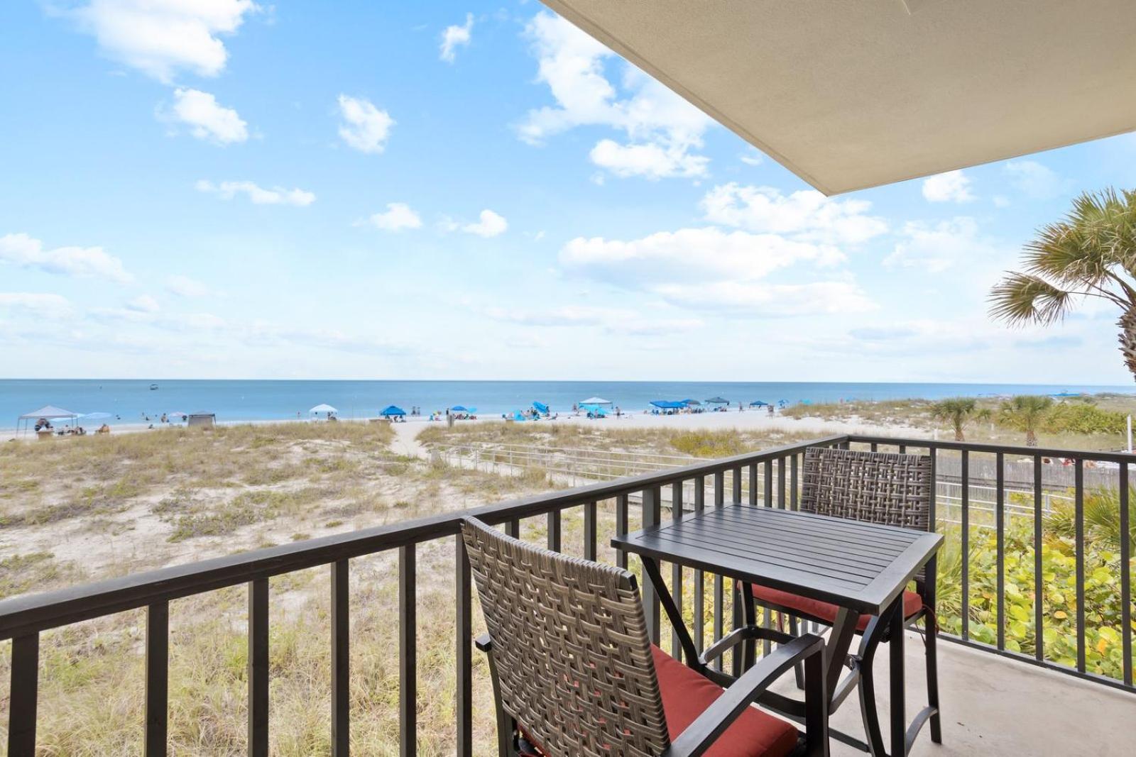 Direct Beach Front 1b 1b Balcony - Surf Song #240