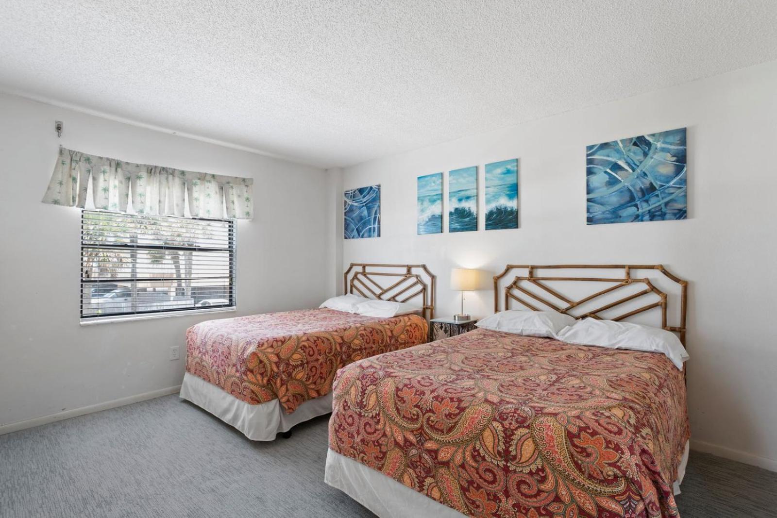 Direct Beach Front 1b 1b Balcony - Surf Song #240