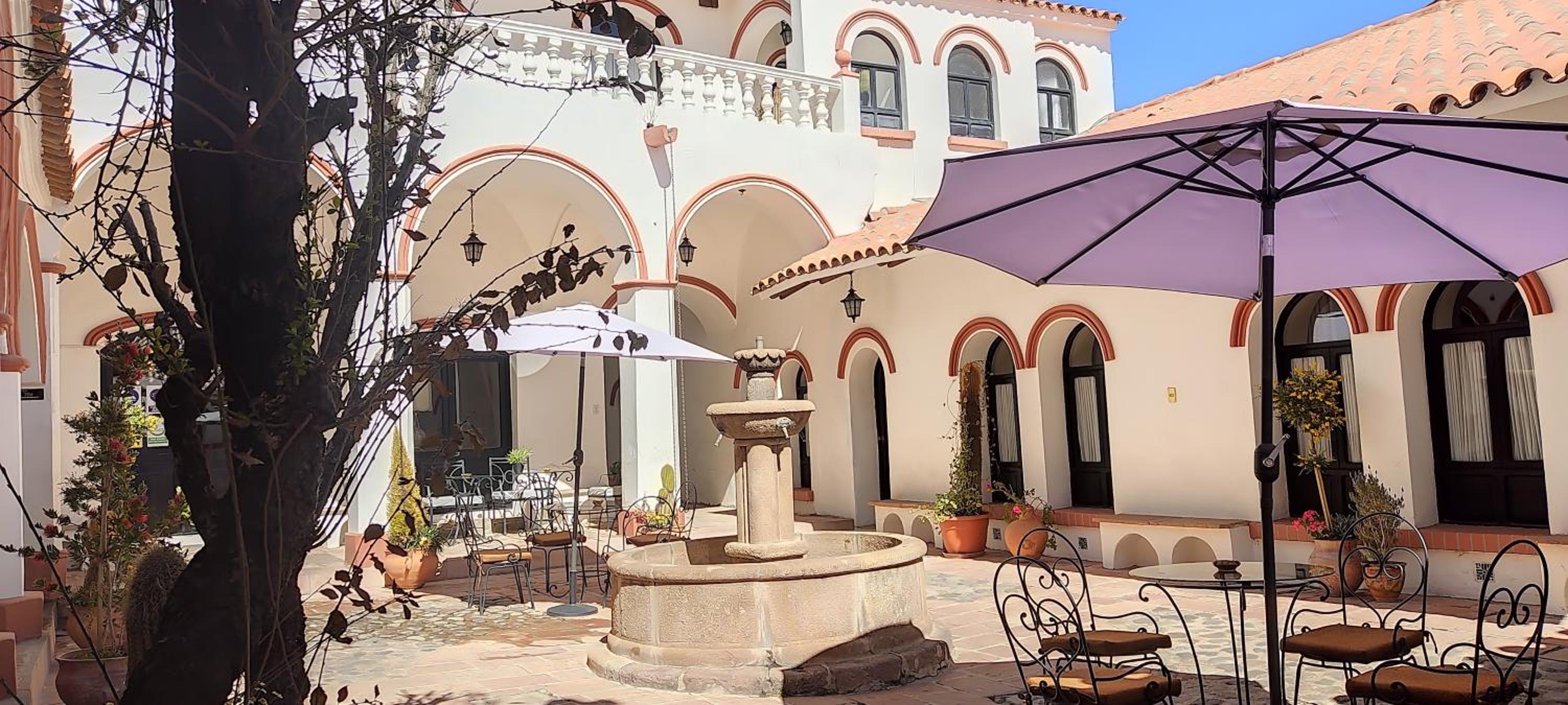 Colonial Hotel Boutique