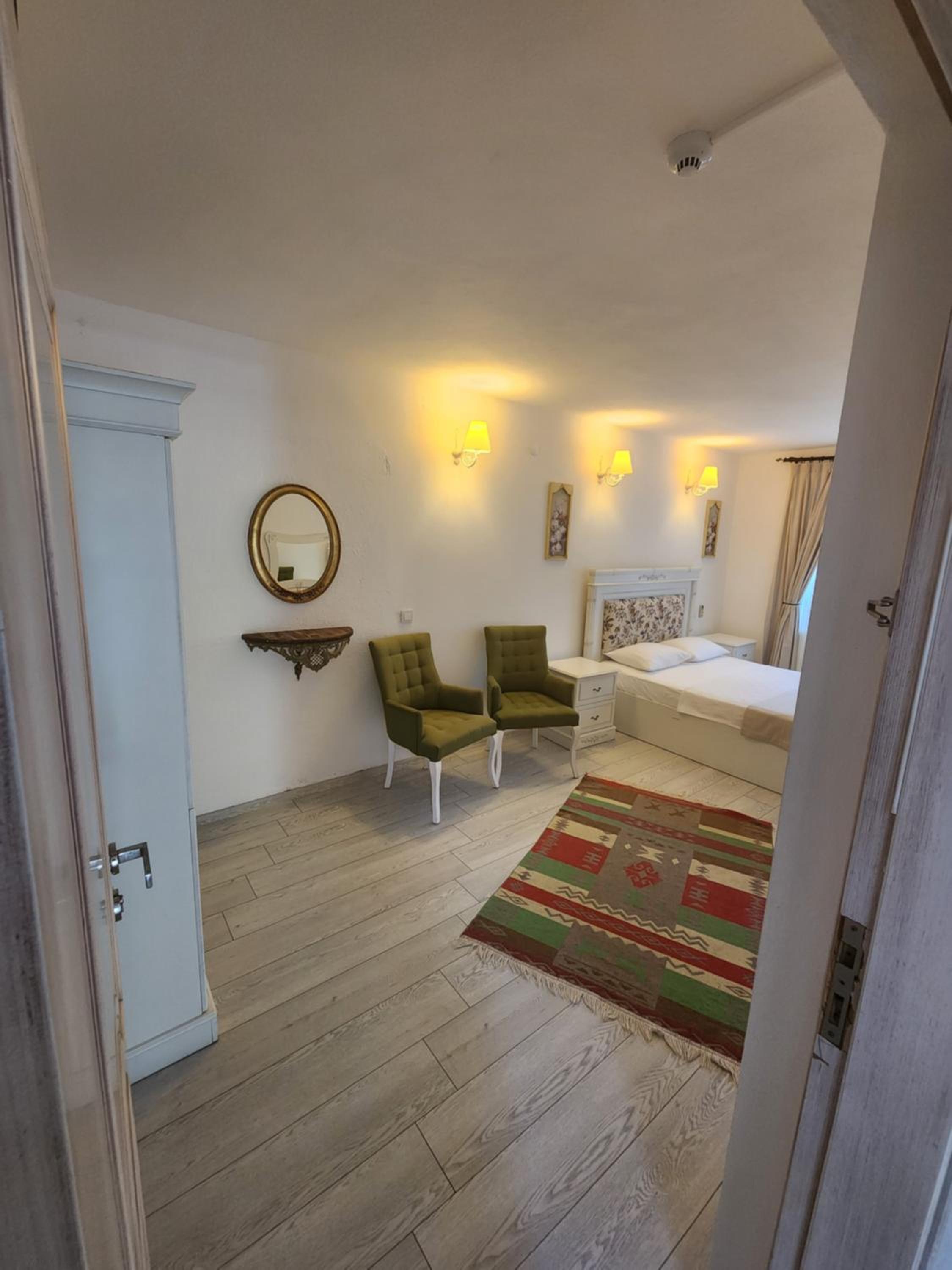 Tarçın Alaçatı Otel