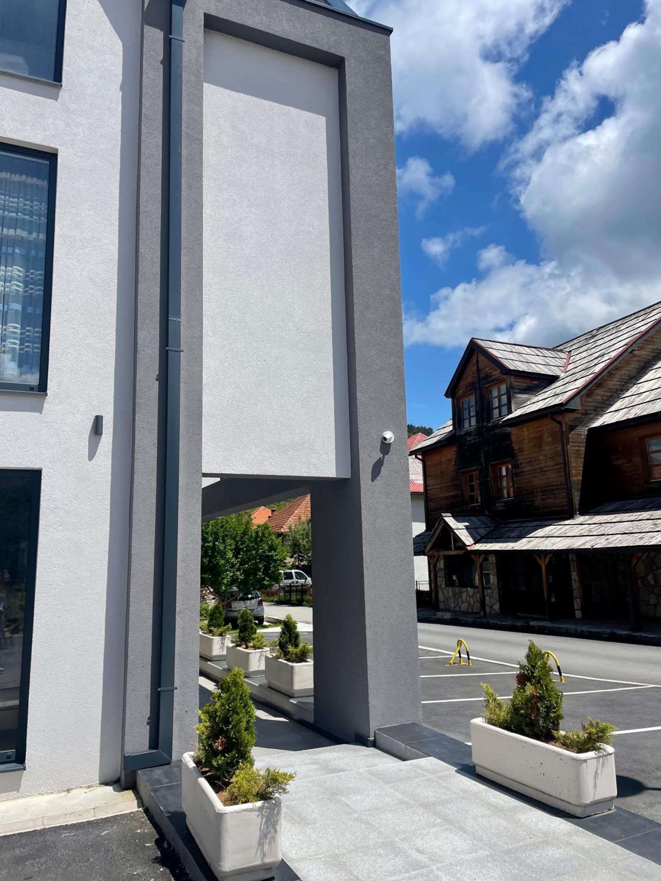 Apartments Gora