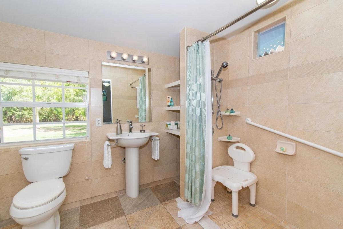 Sea Beauty by Grand Cayman Villas & Condos