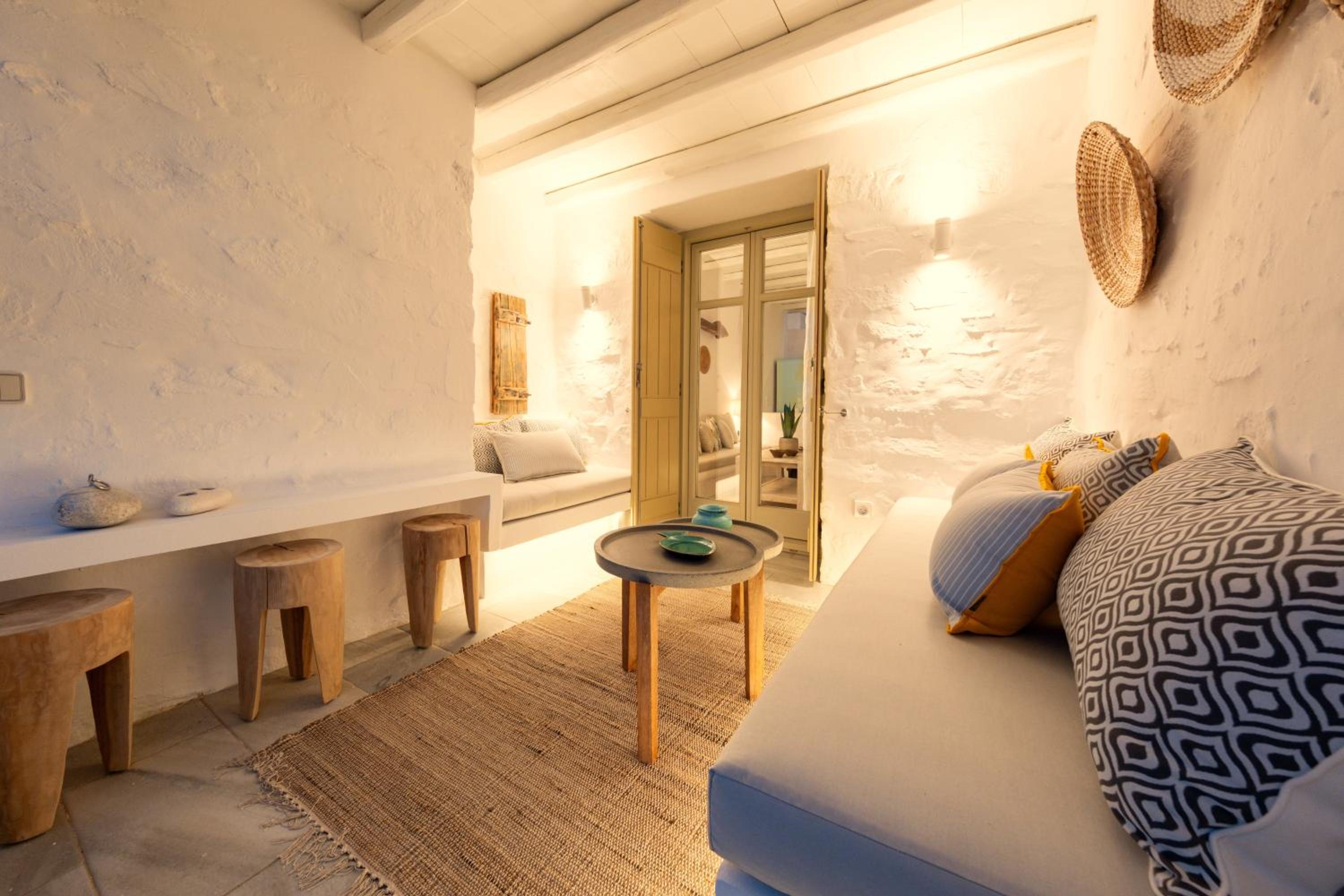 Kallirroe Deluxe Villa with Sea View and Pool view 5