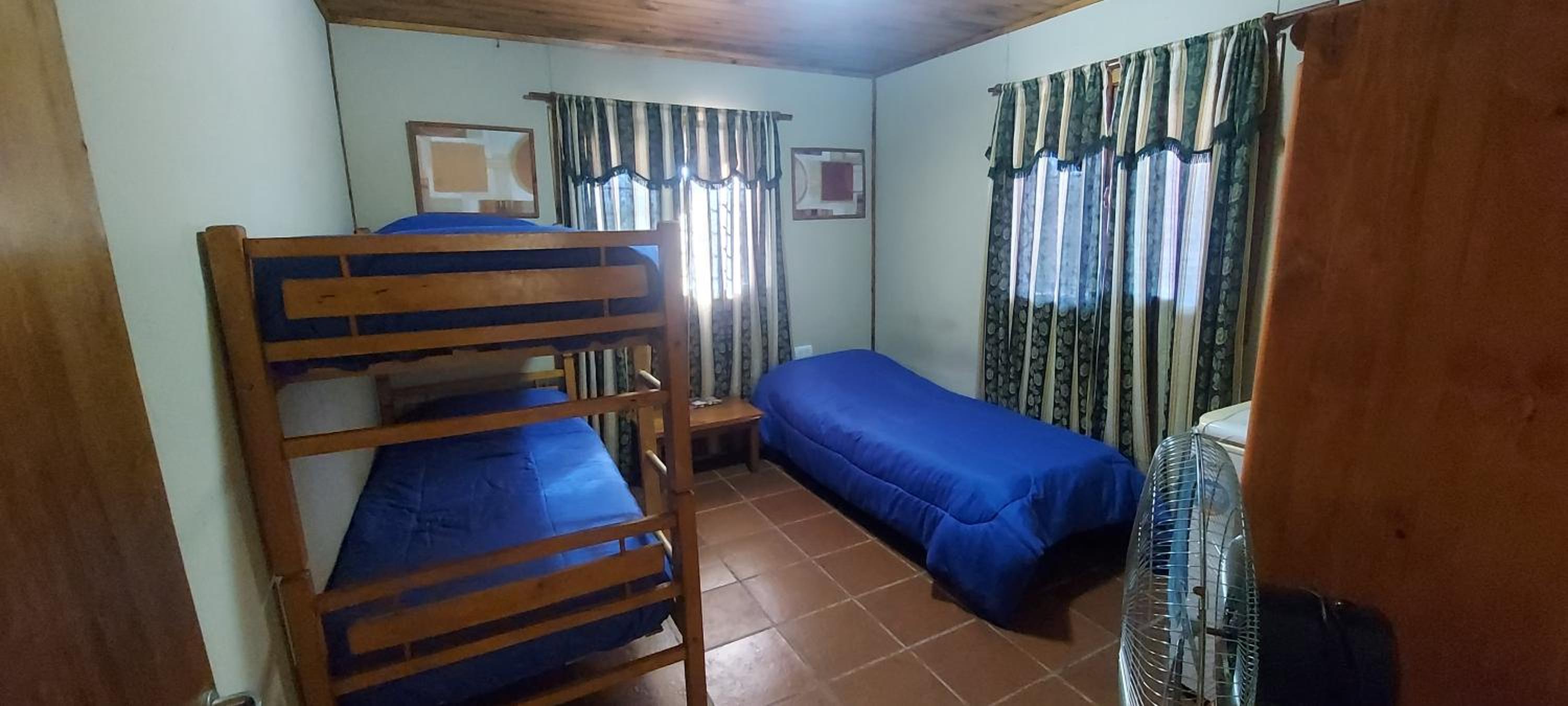 CABAÑA AKAPANA