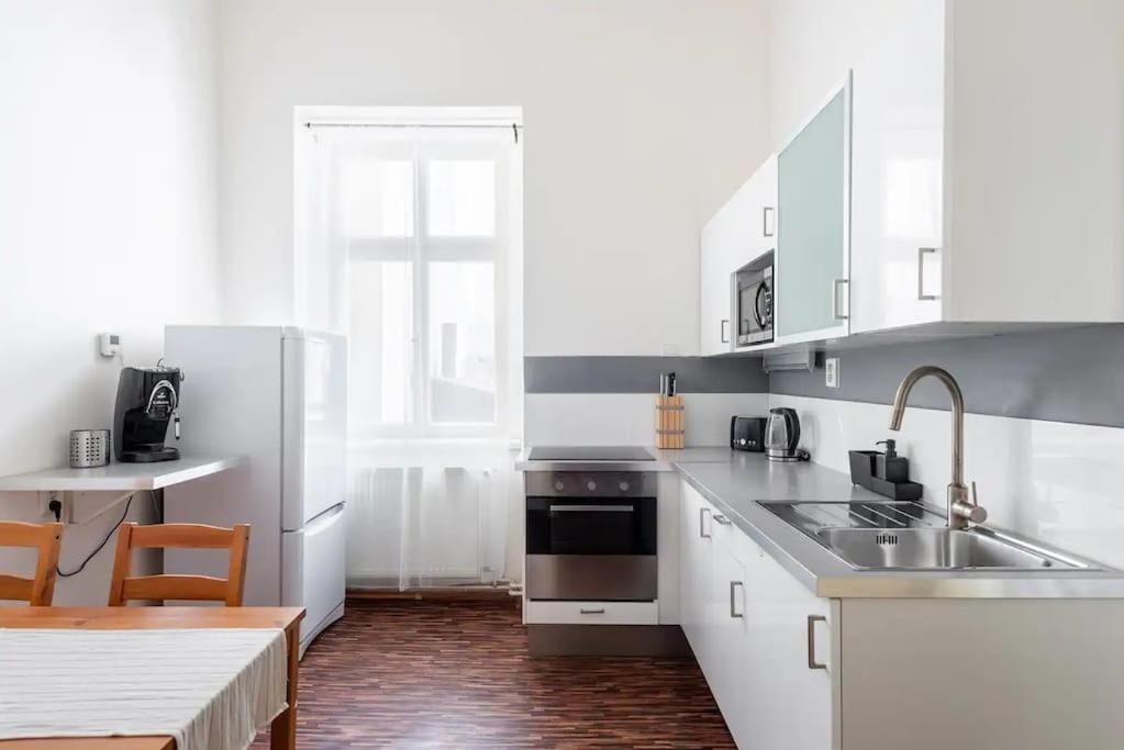 Spacious apartment with balcony at Wenceslas Sq
