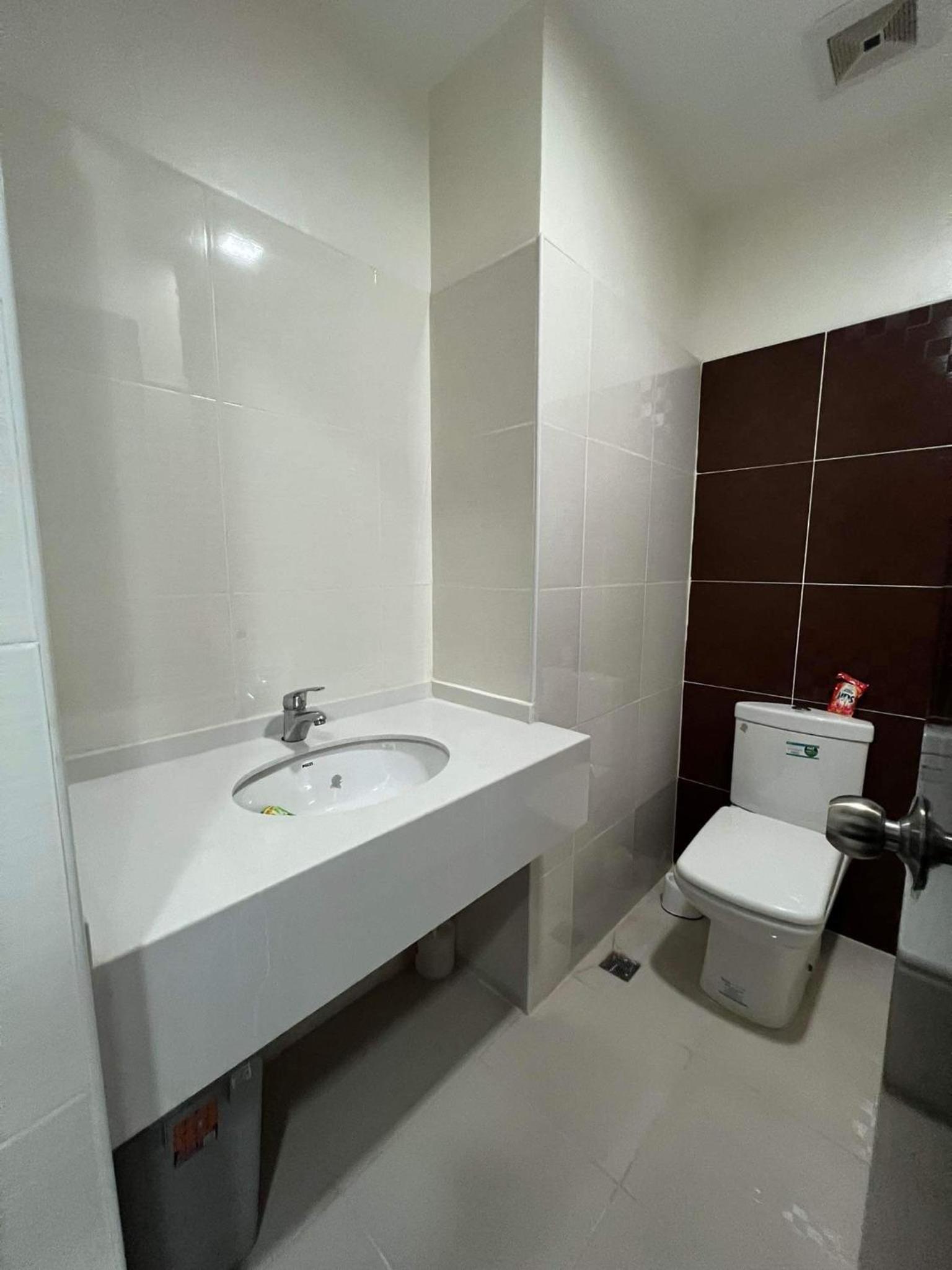 San Remo Oasis and Bamboo Bay Condominium view 3