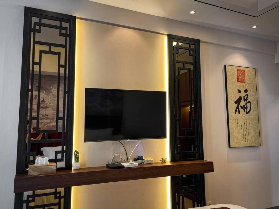 Oriental La Casa V at Anderson