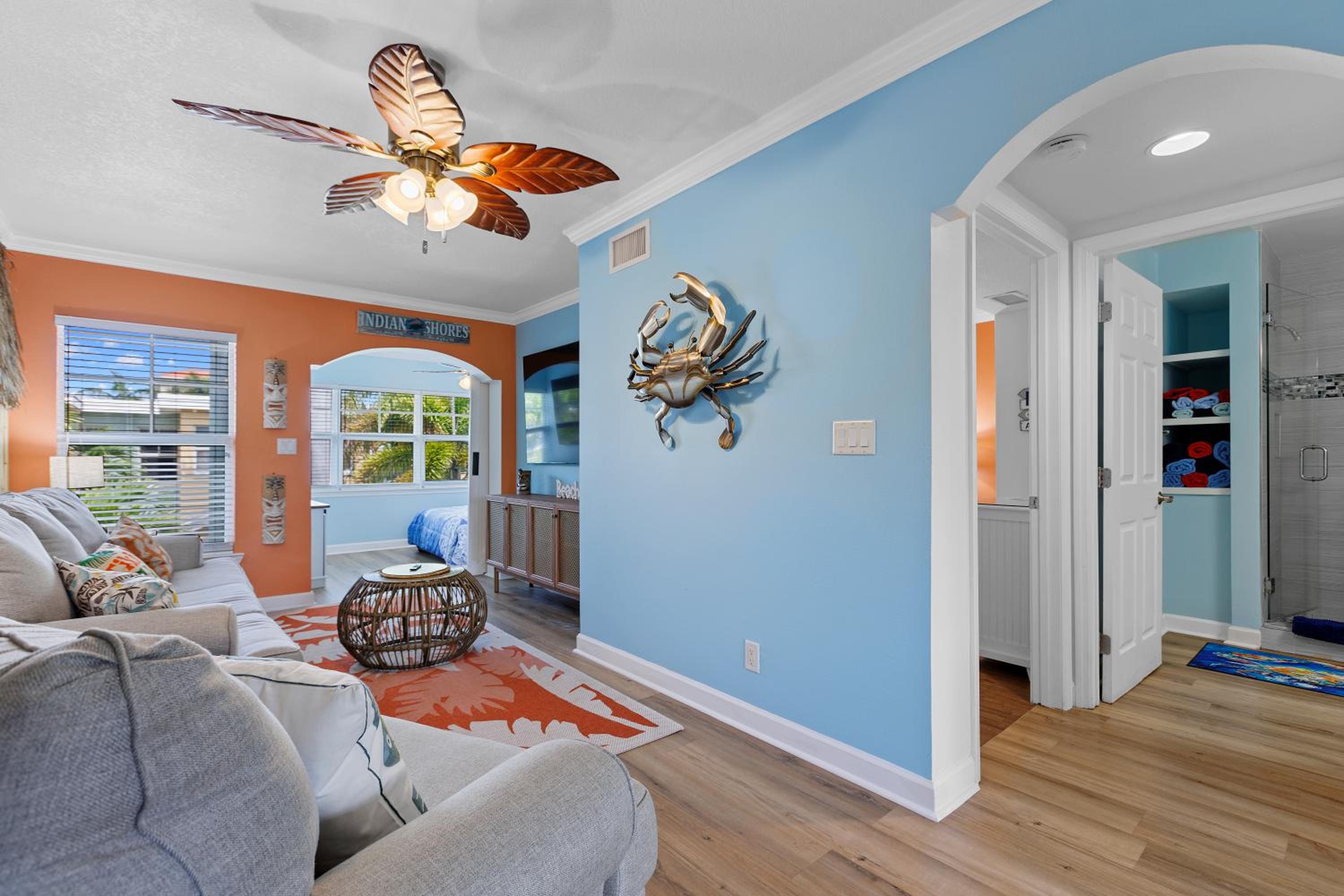 Tiki Blue Crab Cabana Beach Condo in Paradise