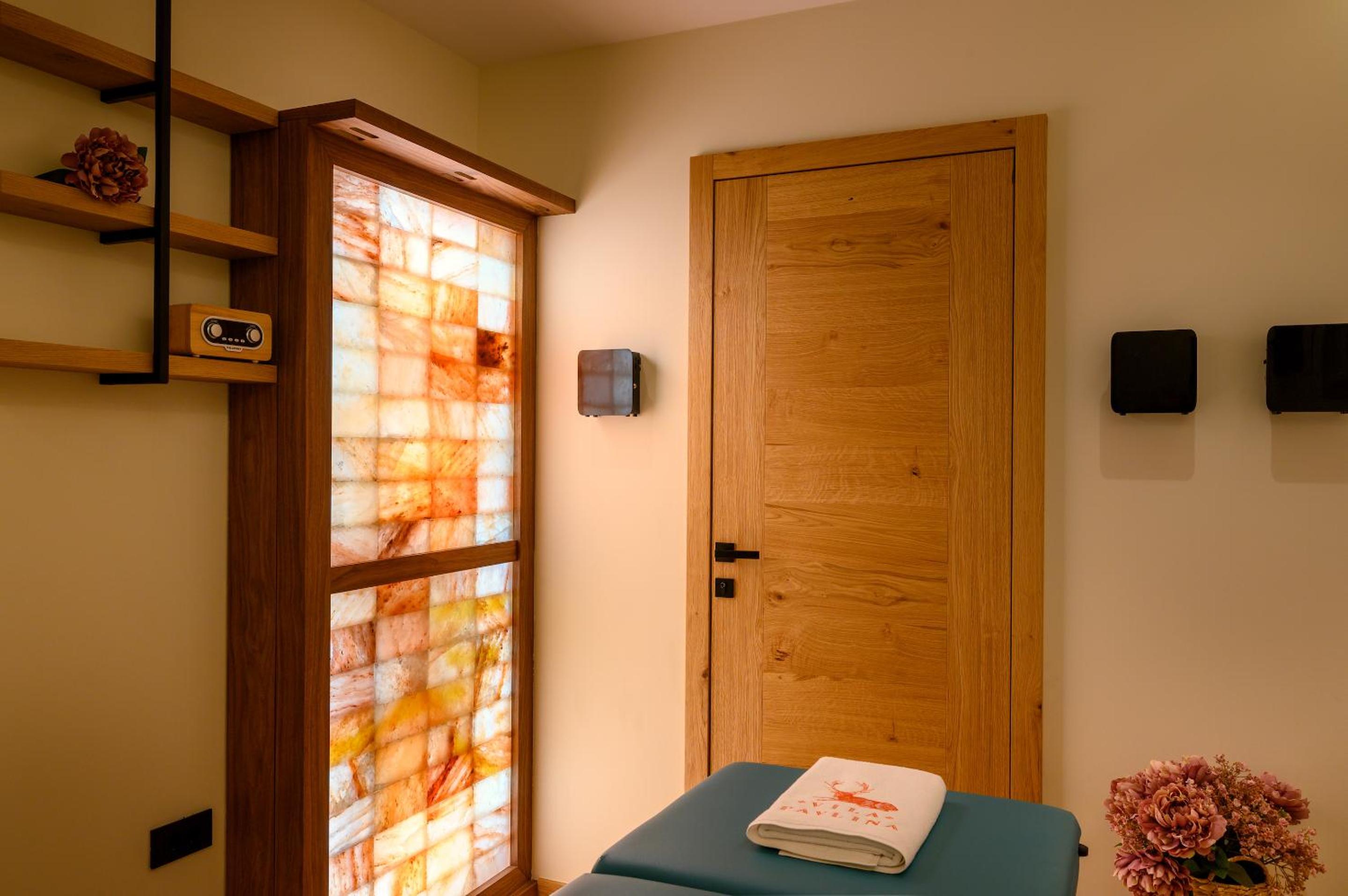 Photo 243