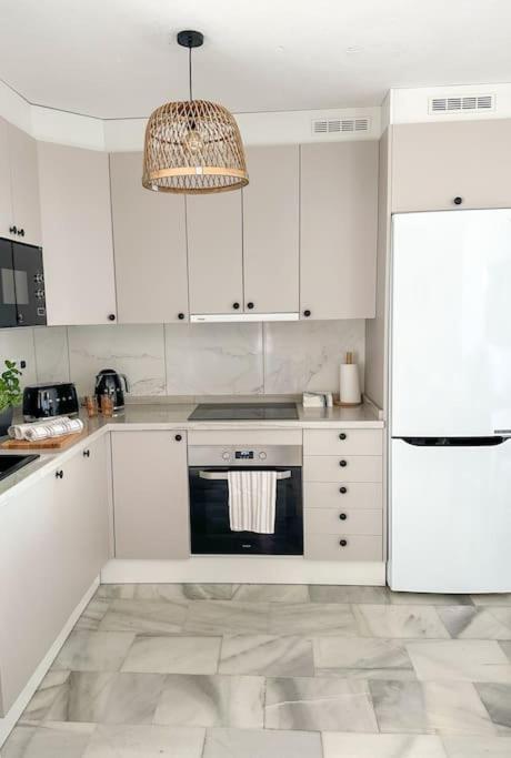 Elegant 2-bedroom apartment with beautiful views