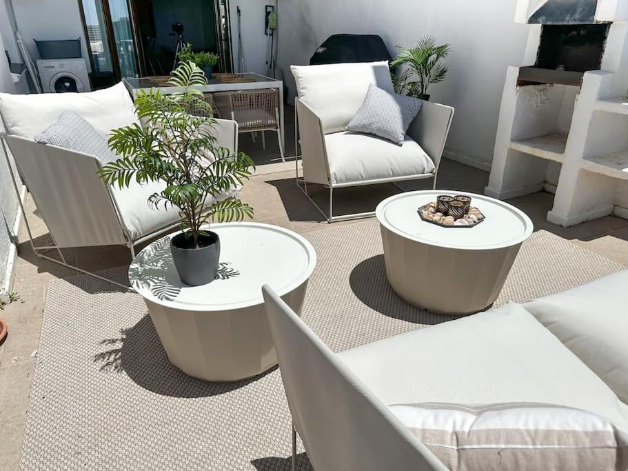 Elegant 2-bedroom apartment with beautiful views