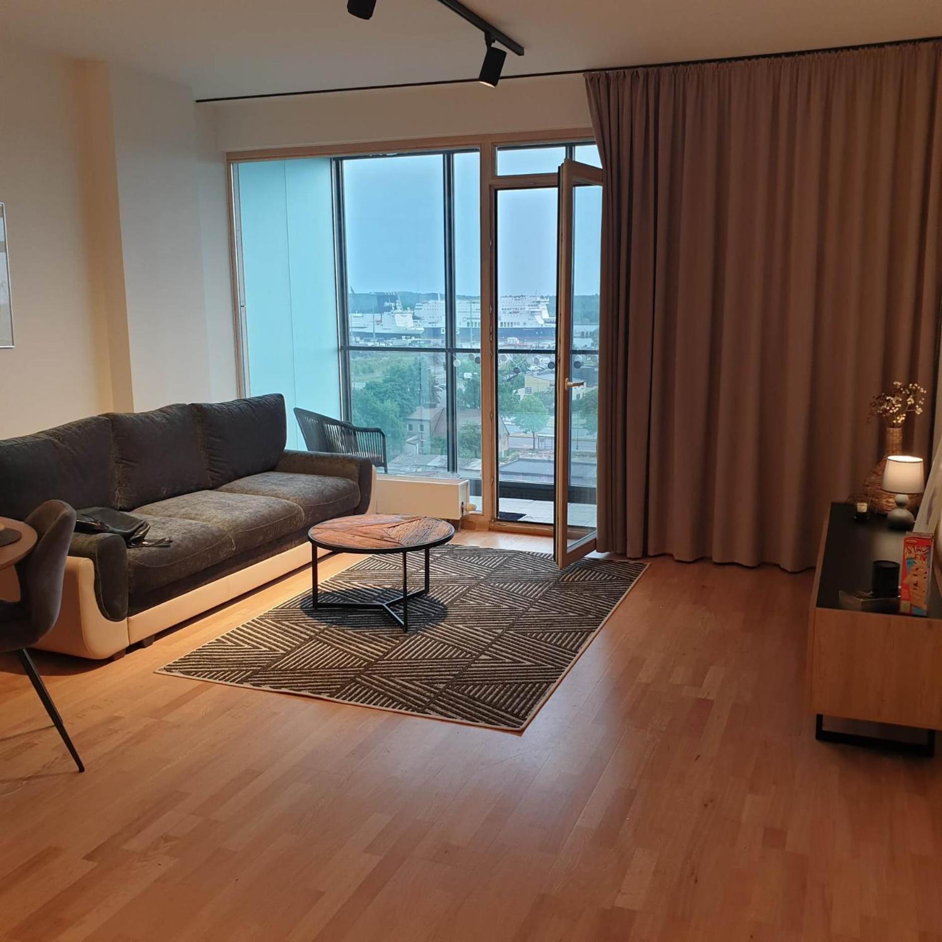 STUNNING VIEW APARTMENT NEAR FERRY TO SMILTYNĖ view 5