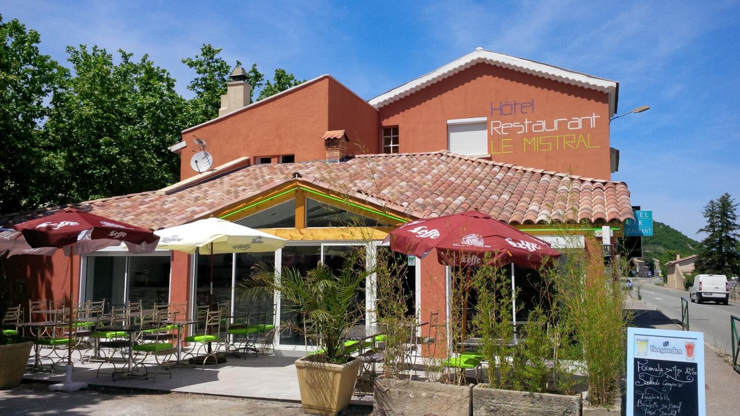 restaurant