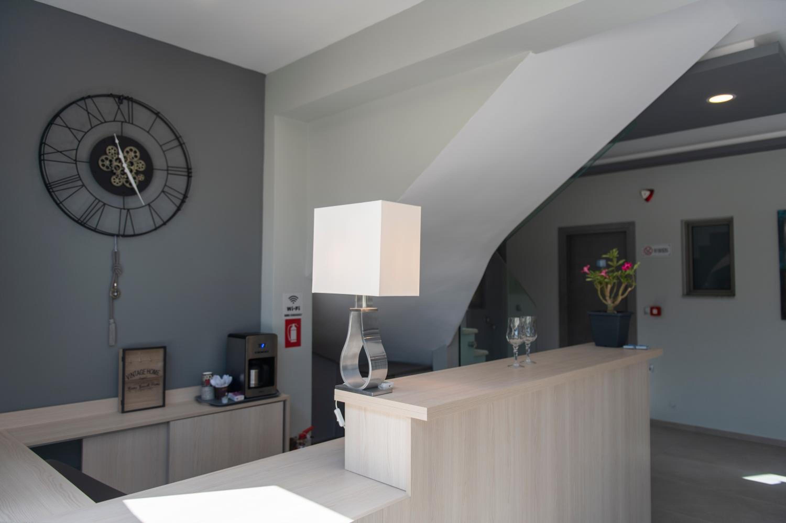 Charisma Luxury Suite & Rooms photo 2