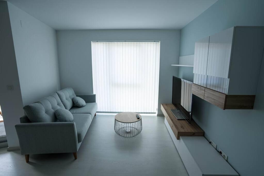 Apartamento con TERRAZA en Burela