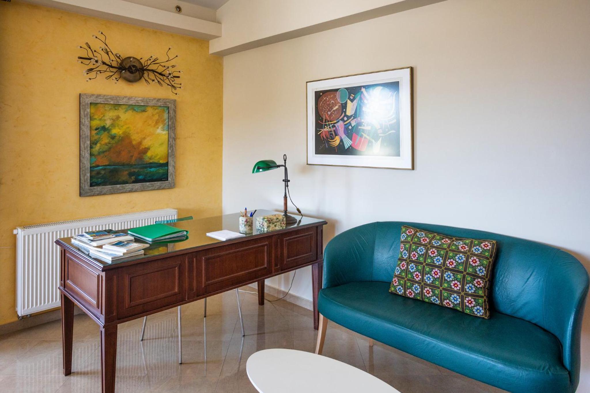 lounge