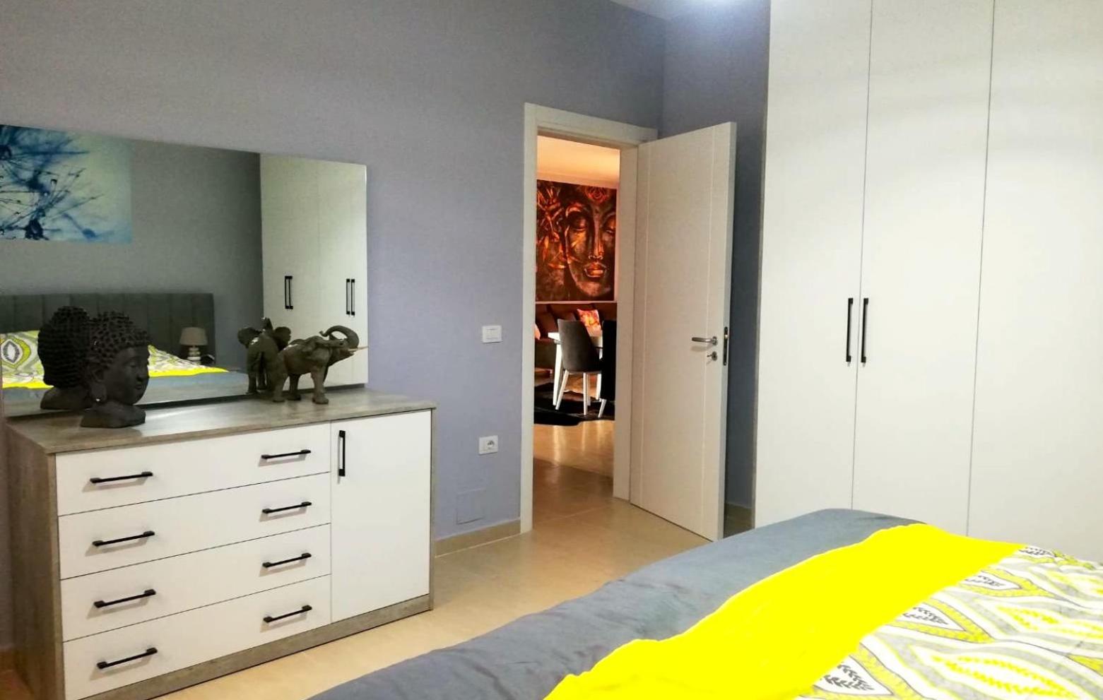 S.E.V. Sunset Homes
