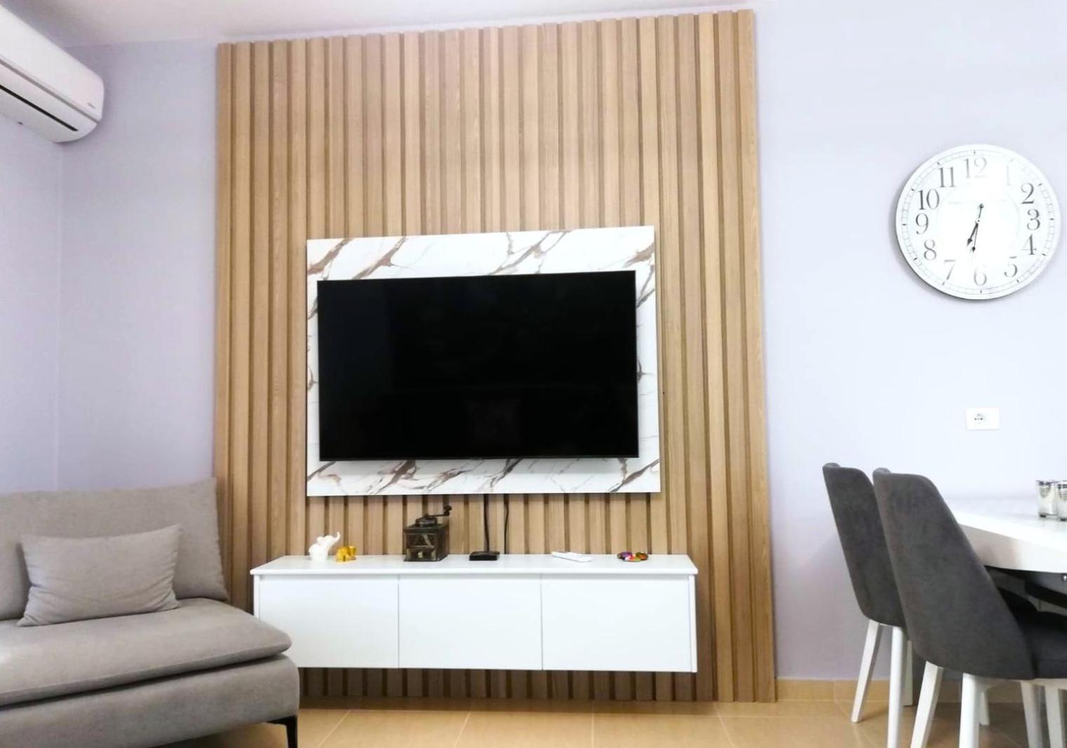 S.E.V. Sunset Homes