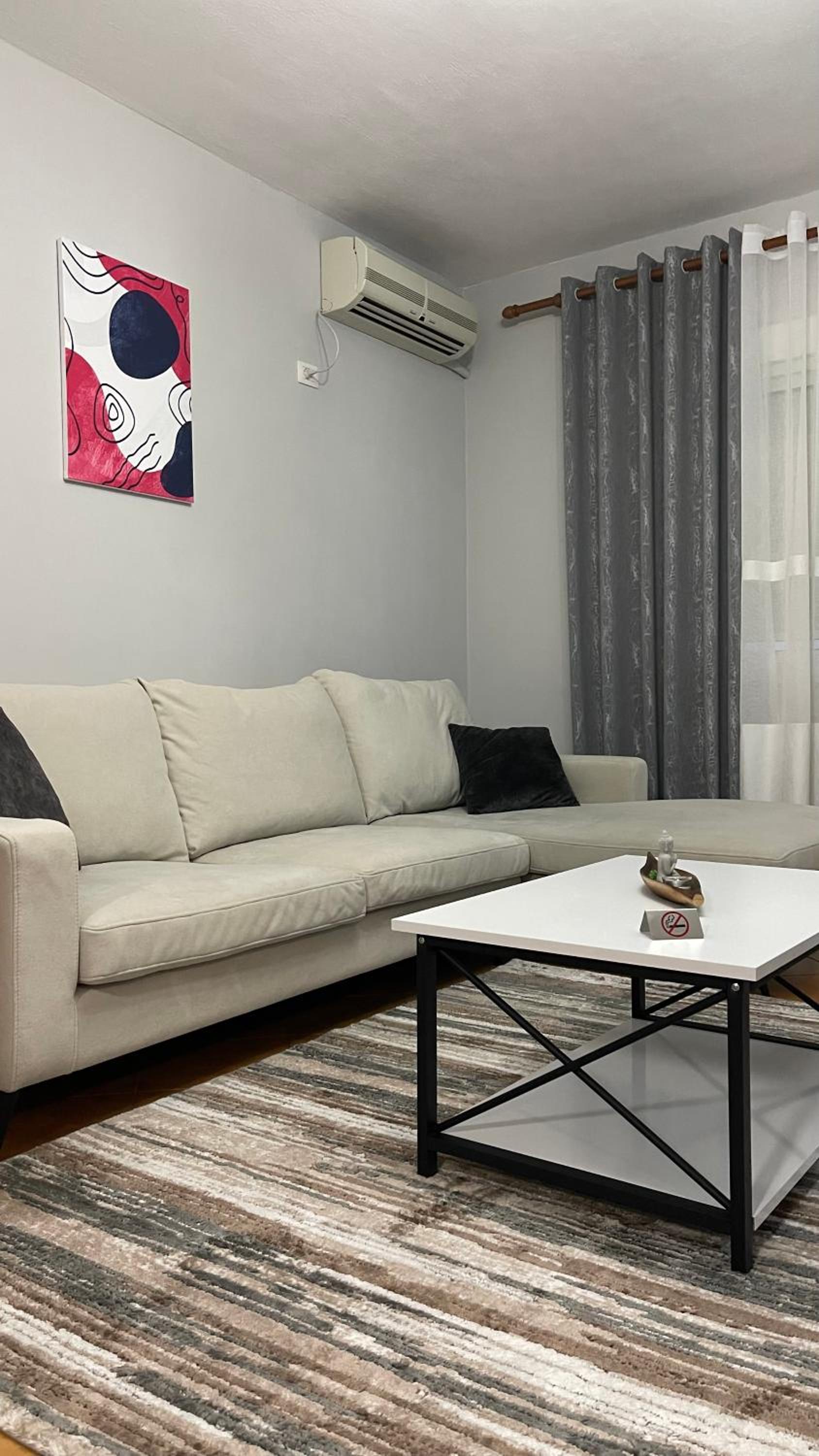 One-Bedroom Apartment Near U.S. Embassy